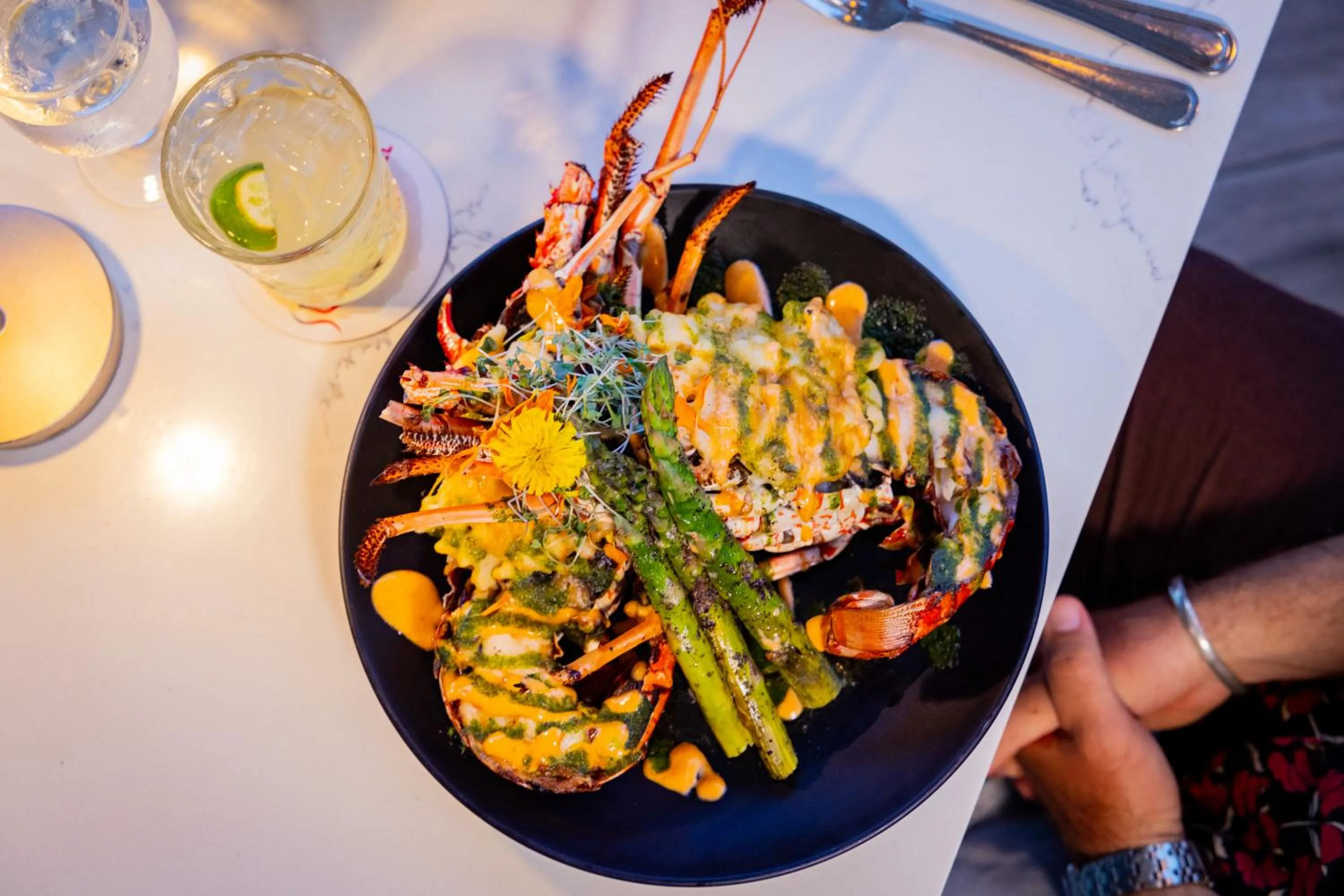 Restaurant/places to eat in Secret Harbour Beach Resort