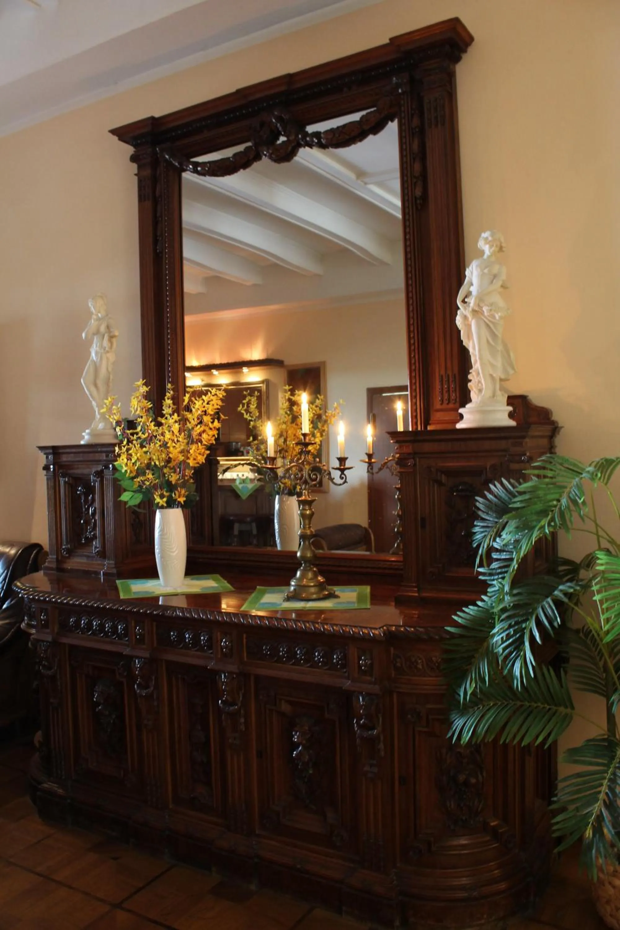 Decorative detail in Hotel Stolteraa