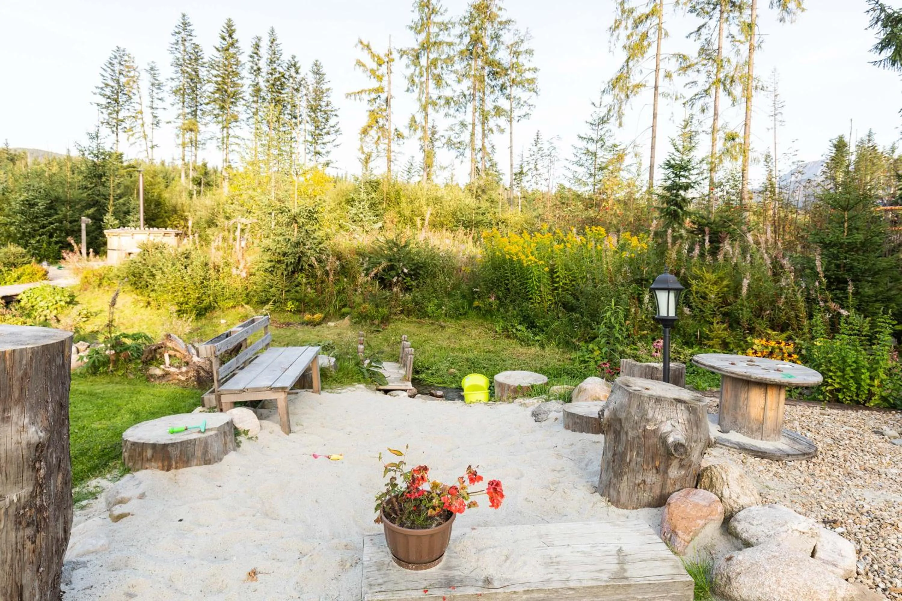 Garden in Apartamenty Biały Potok