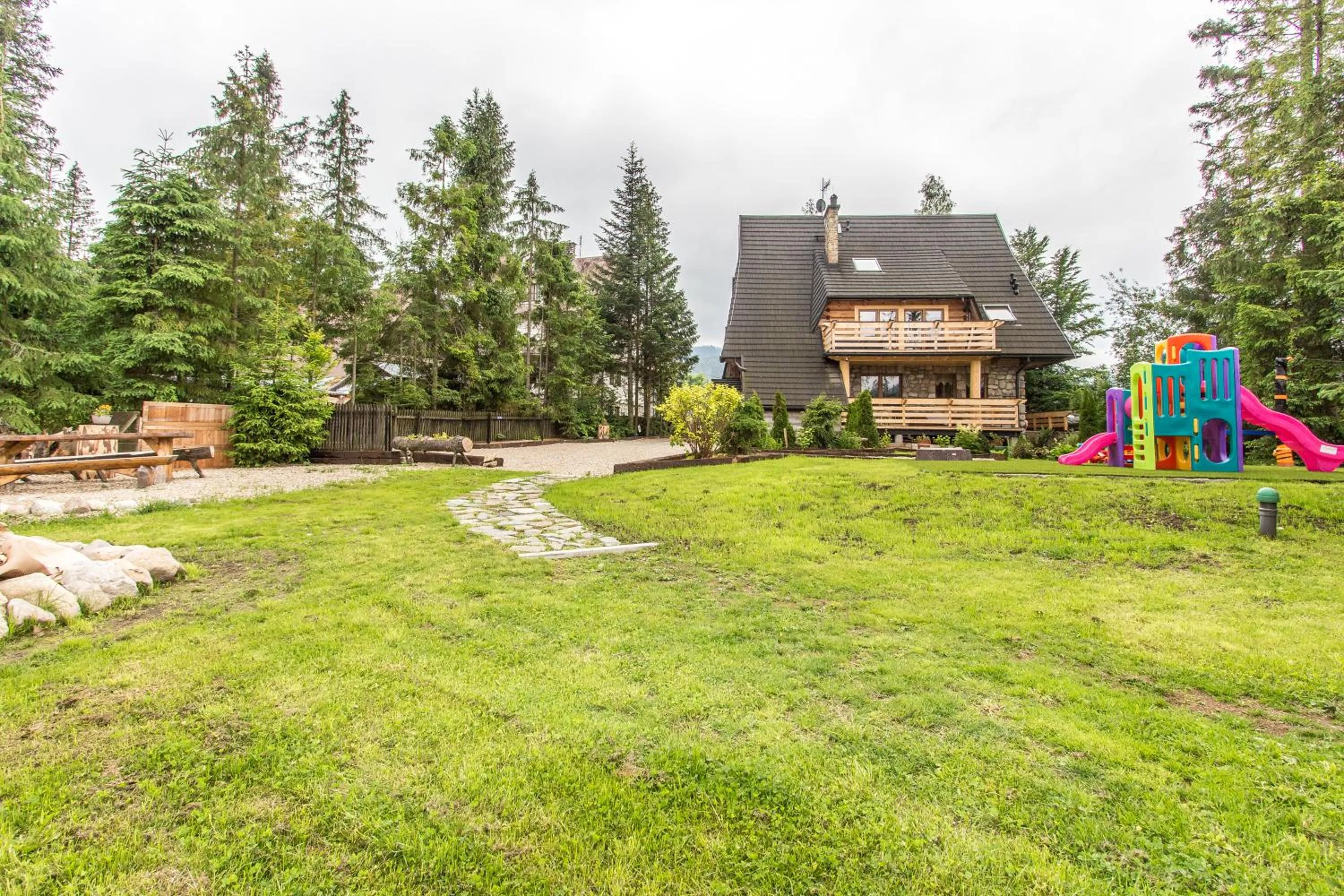 Property building in Apartamenty Biały Potok