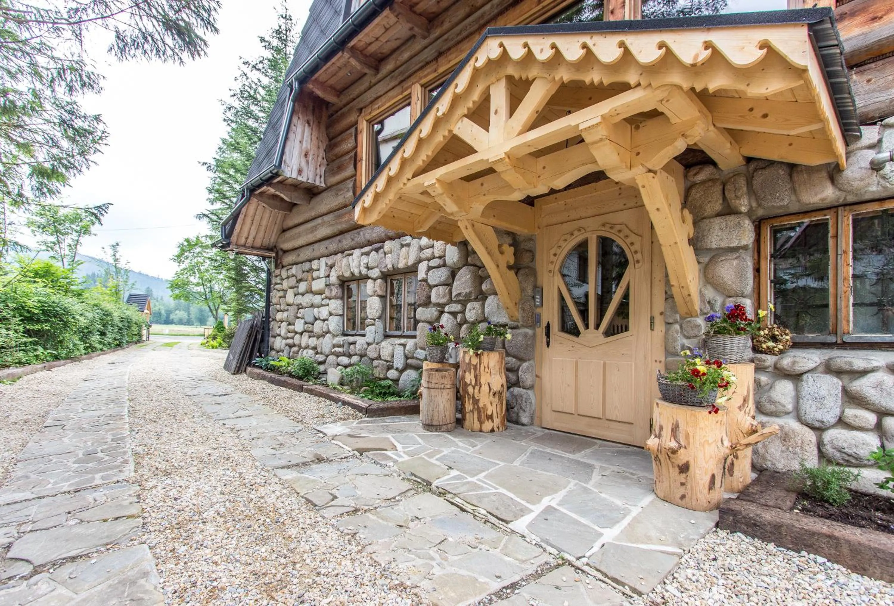 Facade/entrance in Apartamenty Biały Potok