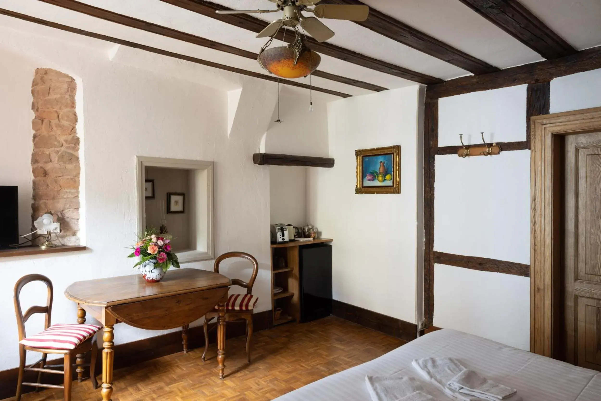 Double Room with Private External Bathroom in Laterale Residences Riquewihr Double Room with Private External Bathroom in Laterale Residences Riquewihr