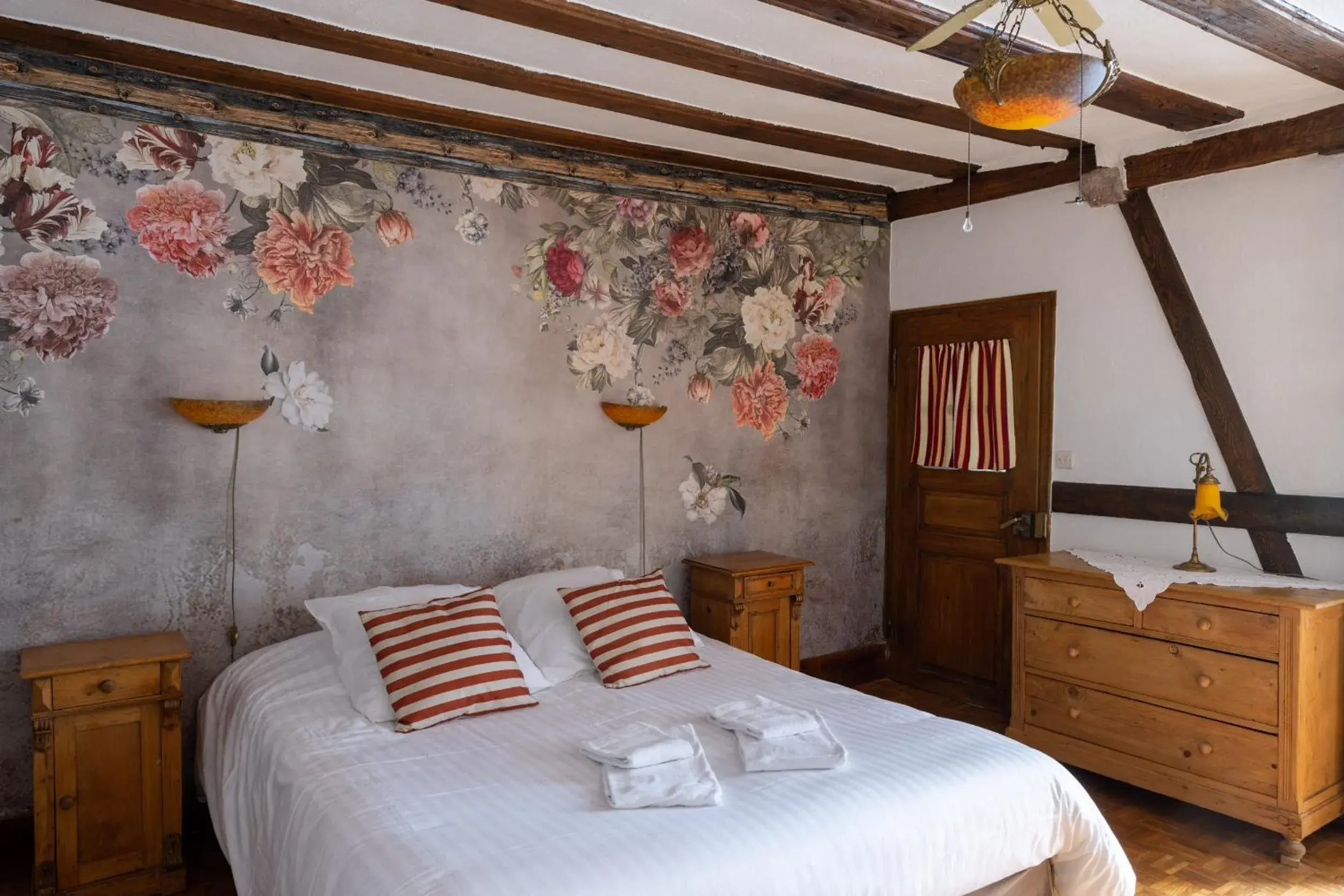 Double Room with Private External Bathroom in Laterale Residences Riquewihr Double Room with Private External Bathroom in Laterale Residences Riquewihr