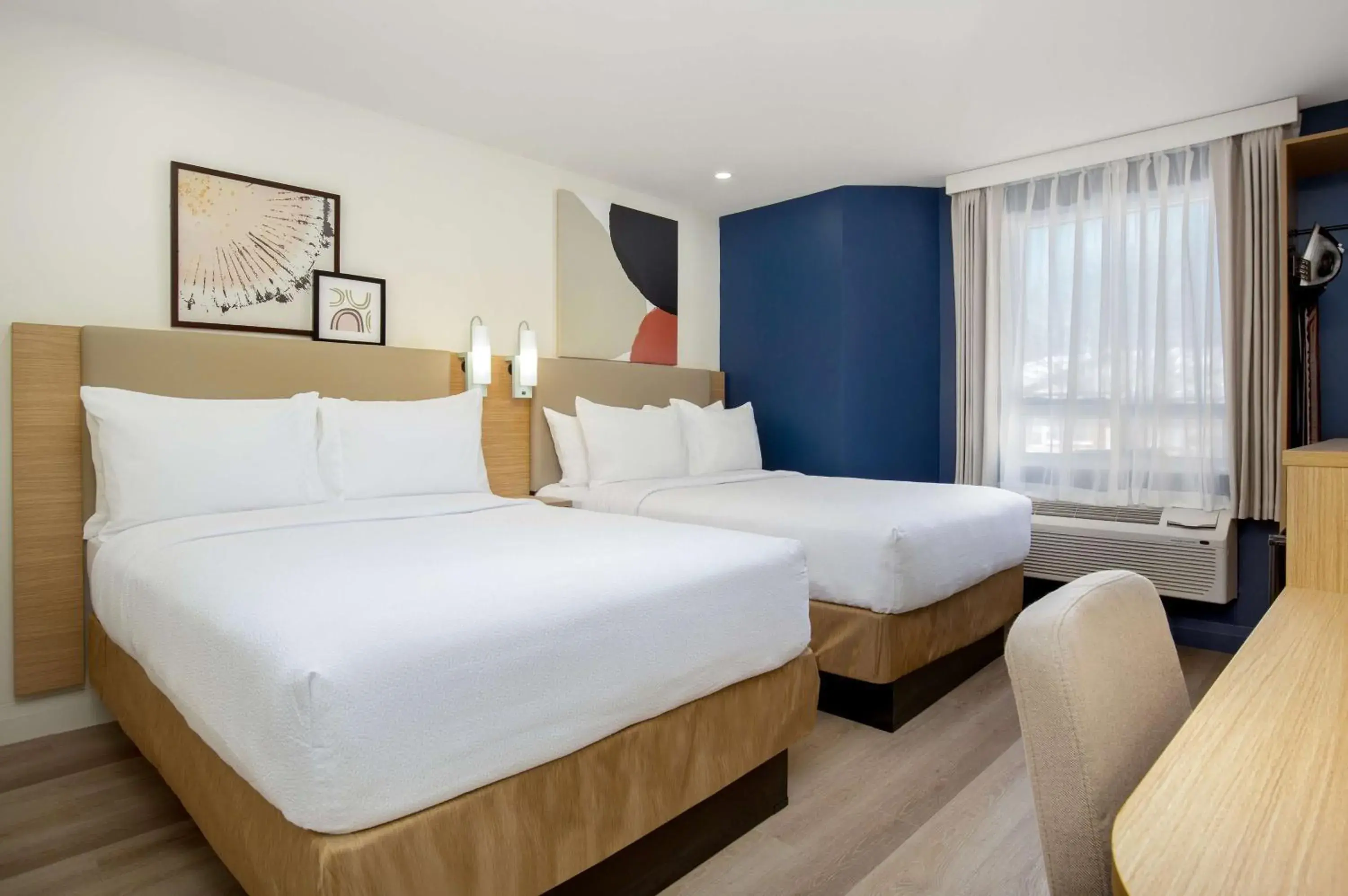 Bed in Spark by Hilton Brockville Bed in Spark by Hilton Brockville