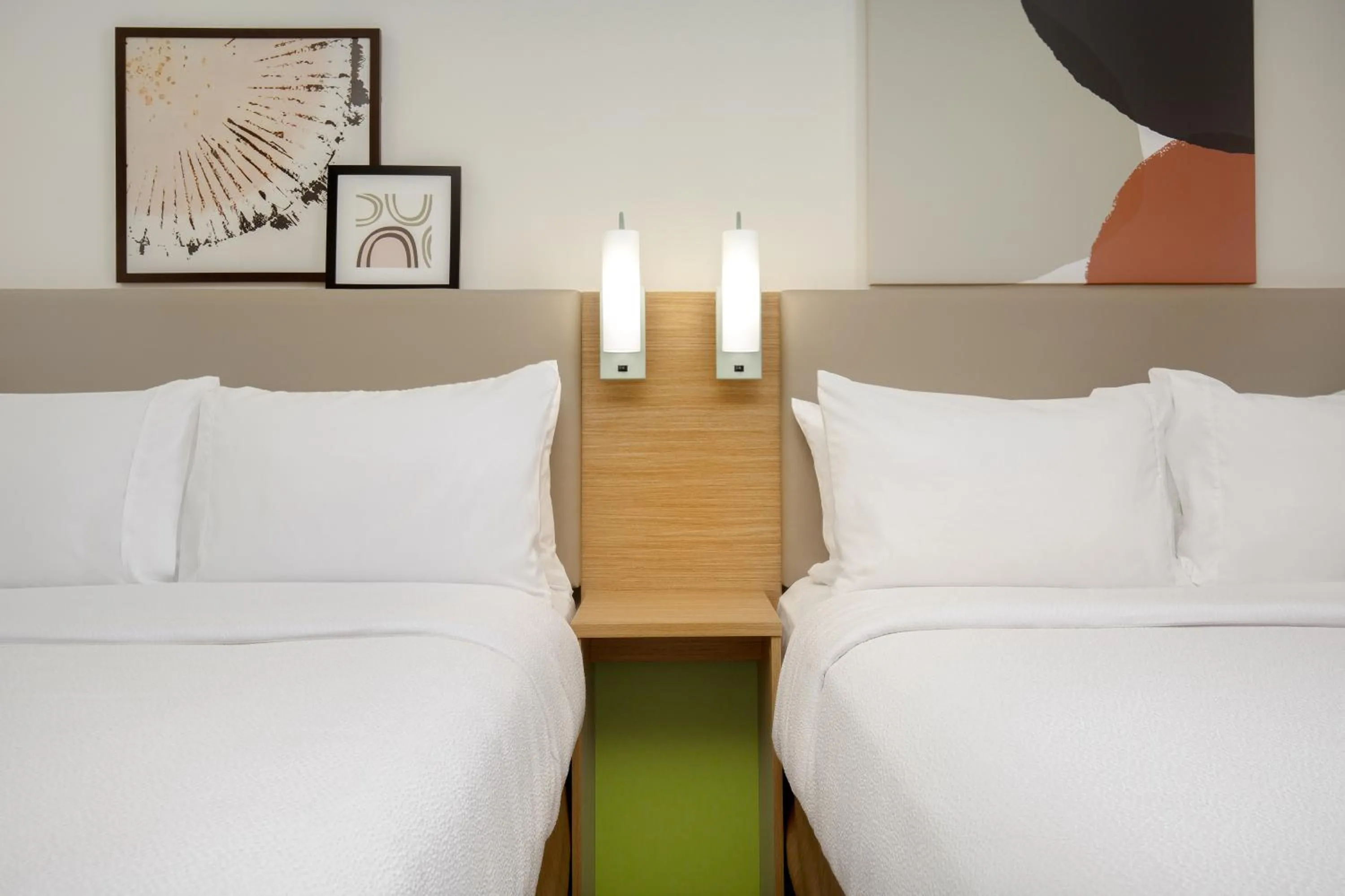 Bedroom, Bed in Brockville Inn and Suites