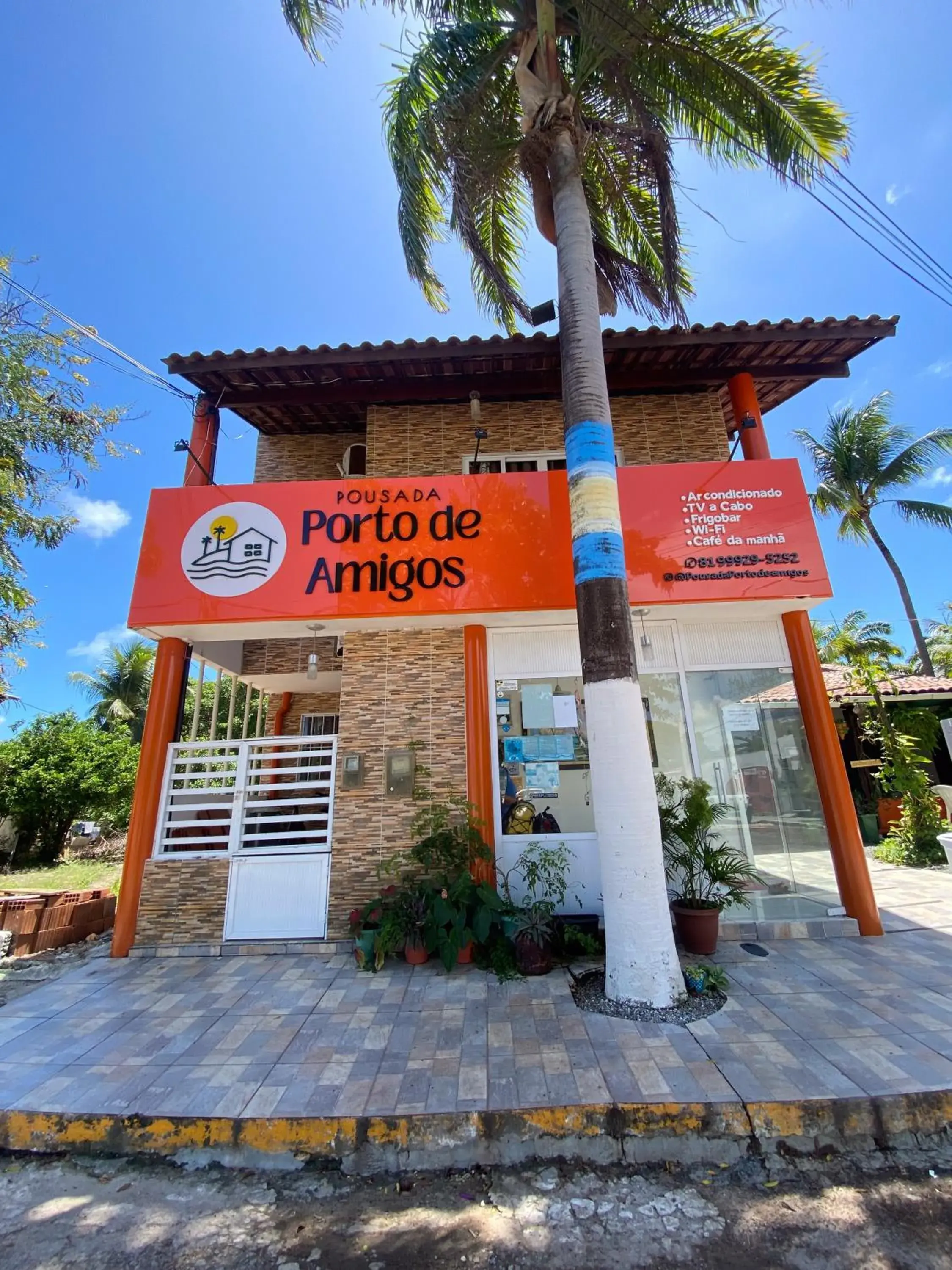 Facade/entrance in Ariel Justo Dos Reis Pereira Facade/entrance in Ariel Justo Dos Reis Pereira