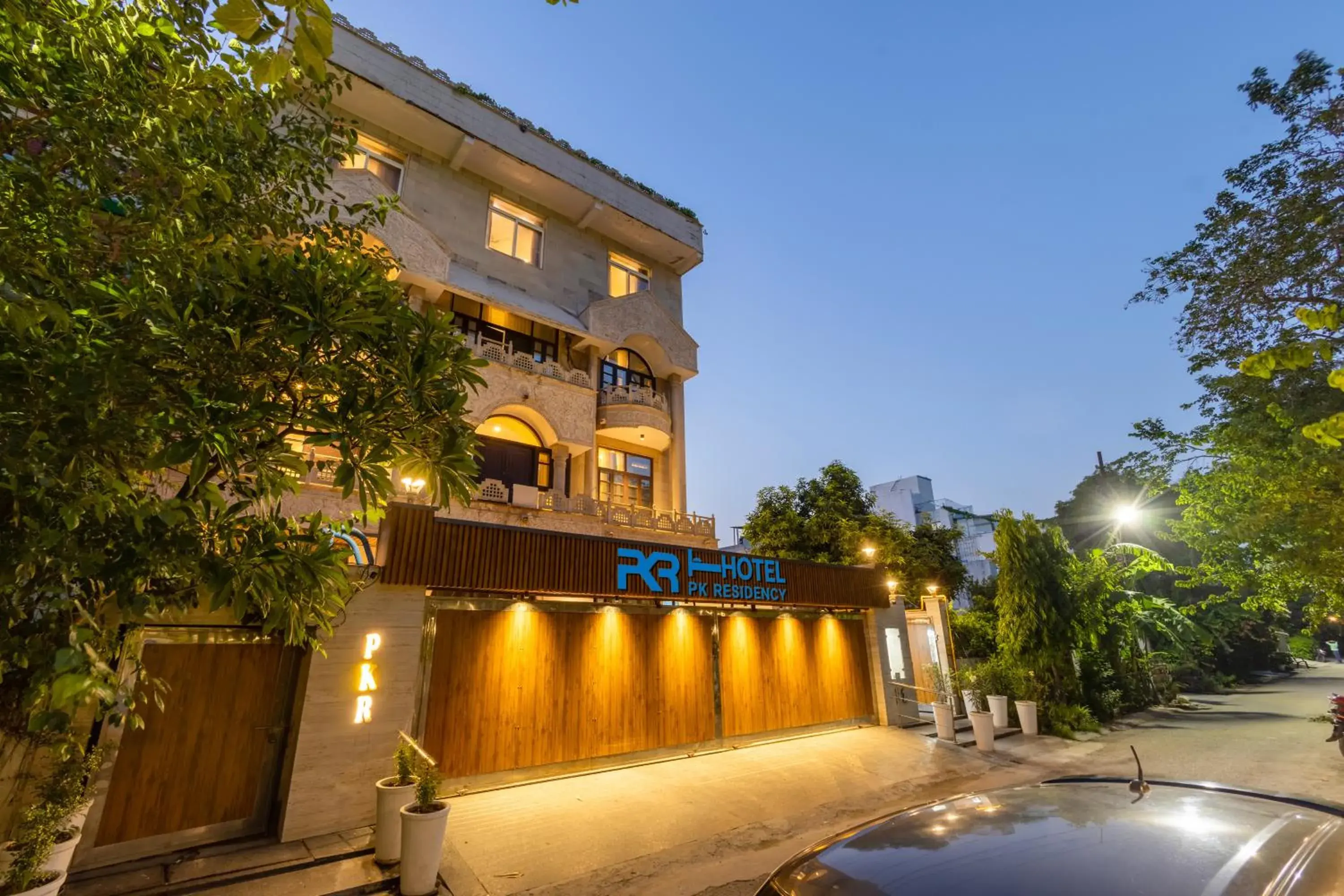 Property building in Hotel PK Residency Sector 18 Noida Property building in Hotel PK Residency Sector 18 Noida