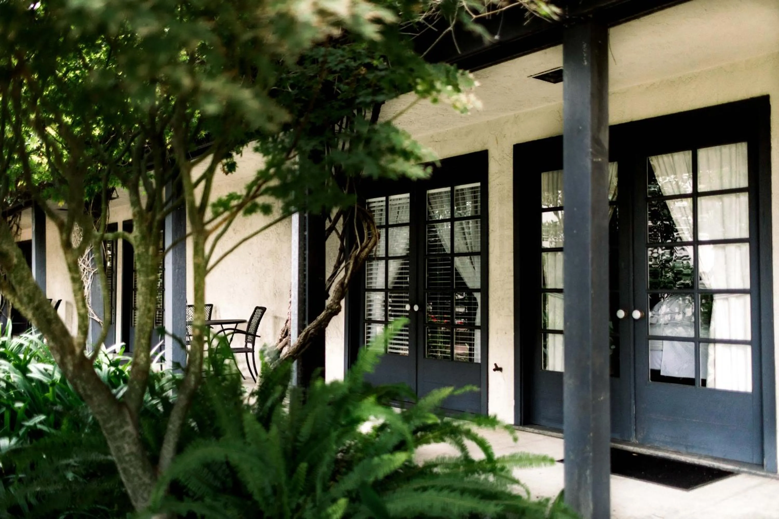 Patio in Merritt House Hotel