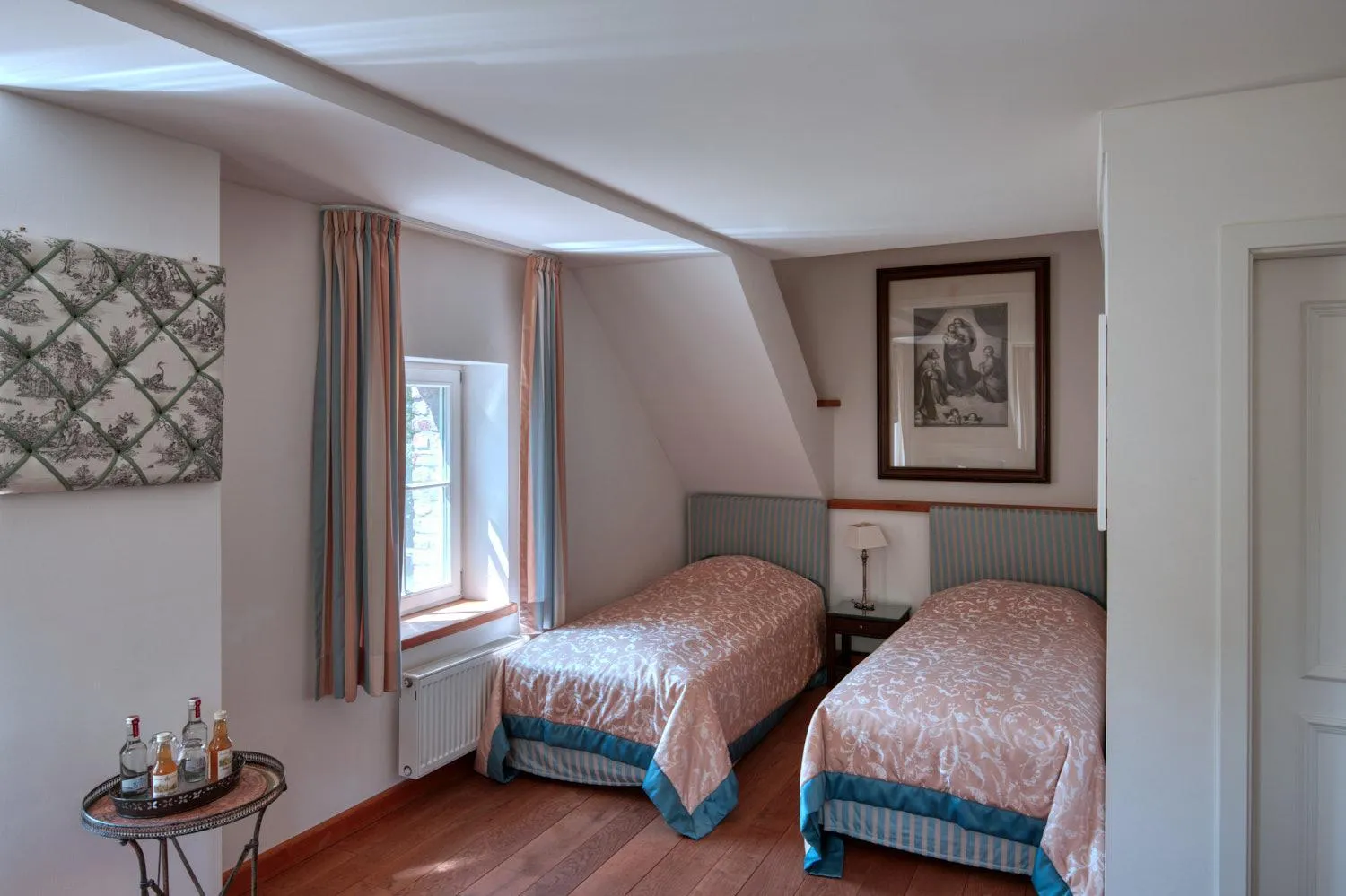 Bedroom, Bed in Schloss Wissen