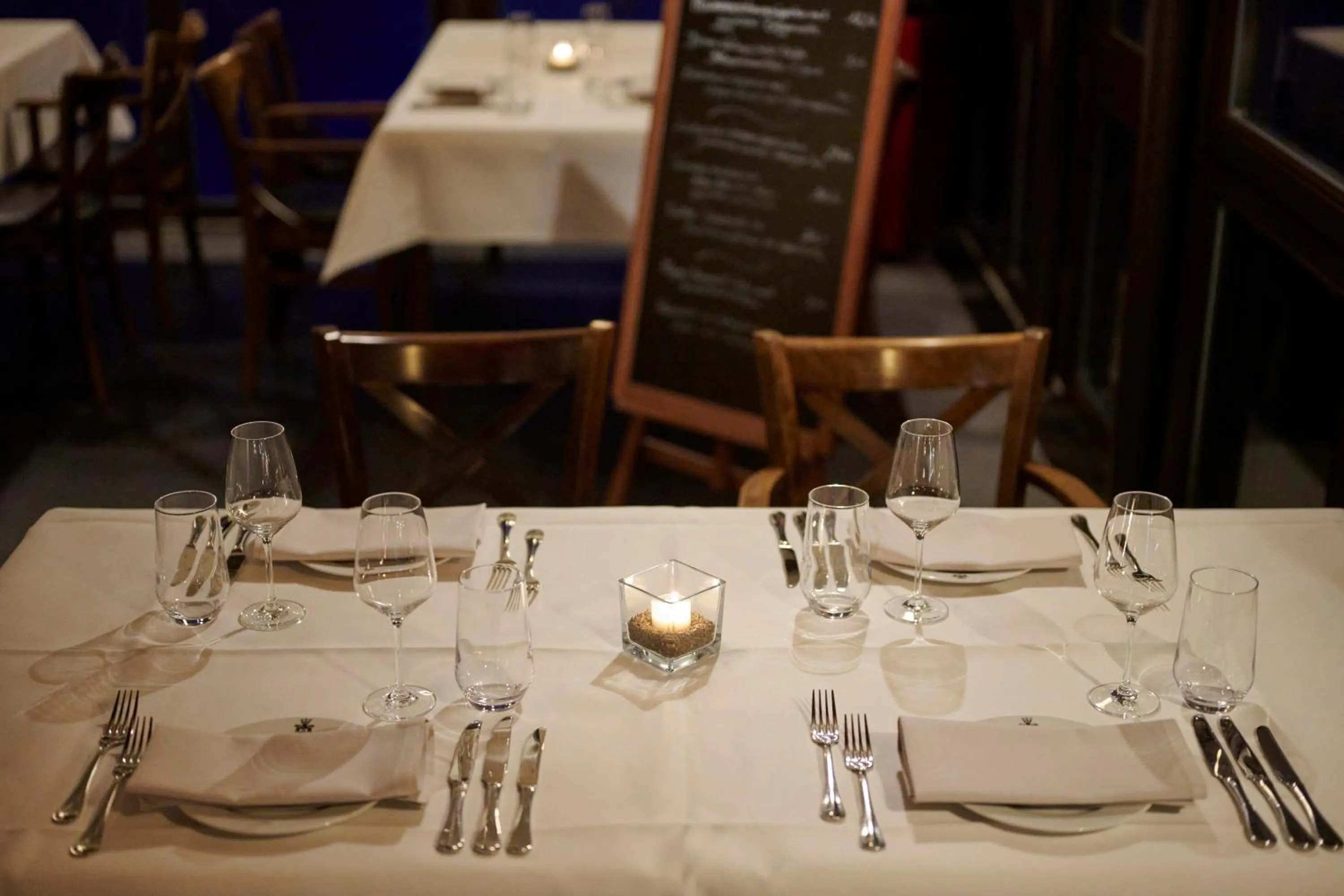 Restaurant/places to eat in Schloss Wissen