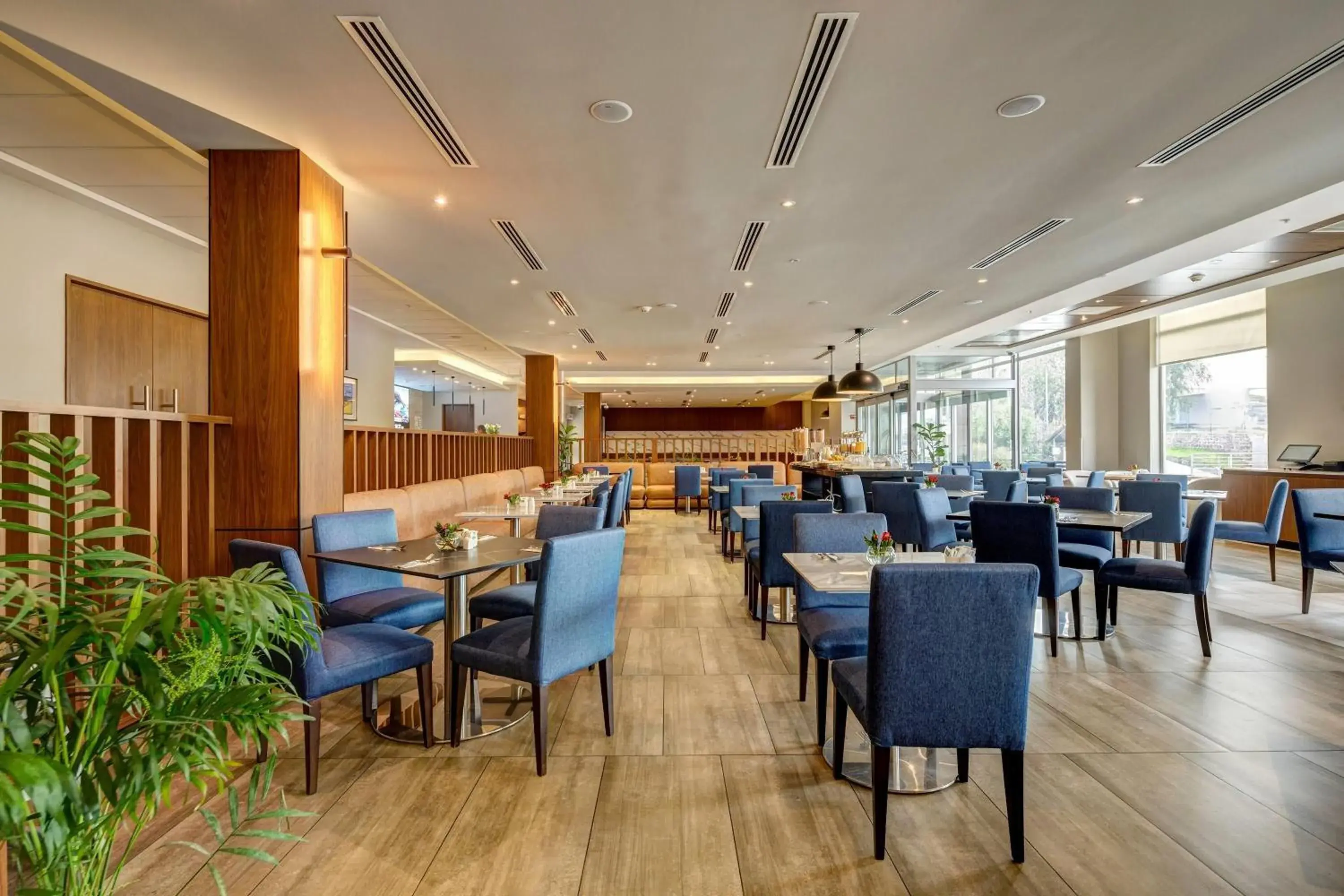 Property building in Wyndham Santiago Aeropuerto Property building in Wyndham Santiago Aeropuerto