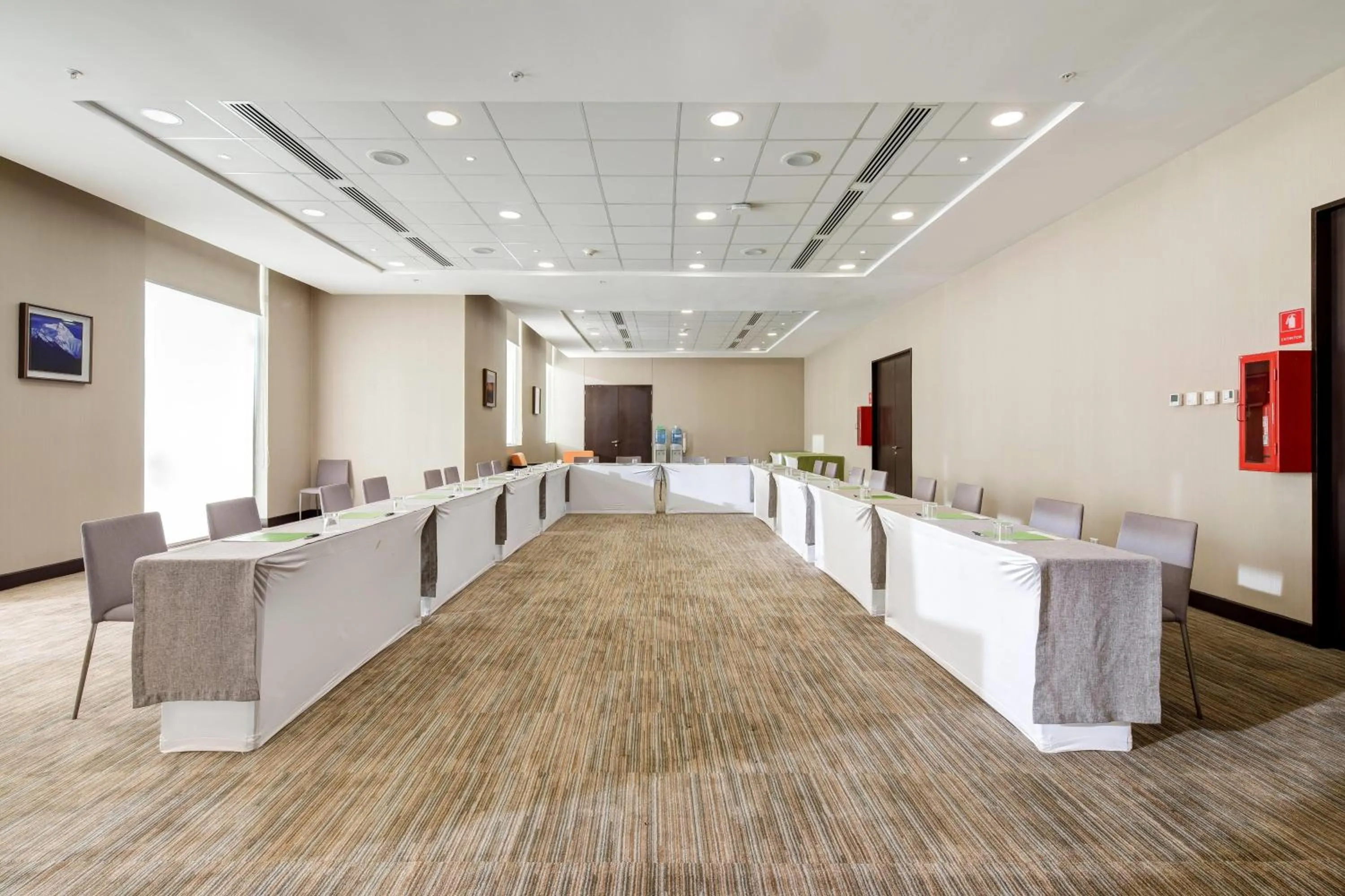 Meeting/conference room in Wyndham Santiago Aeropuerto