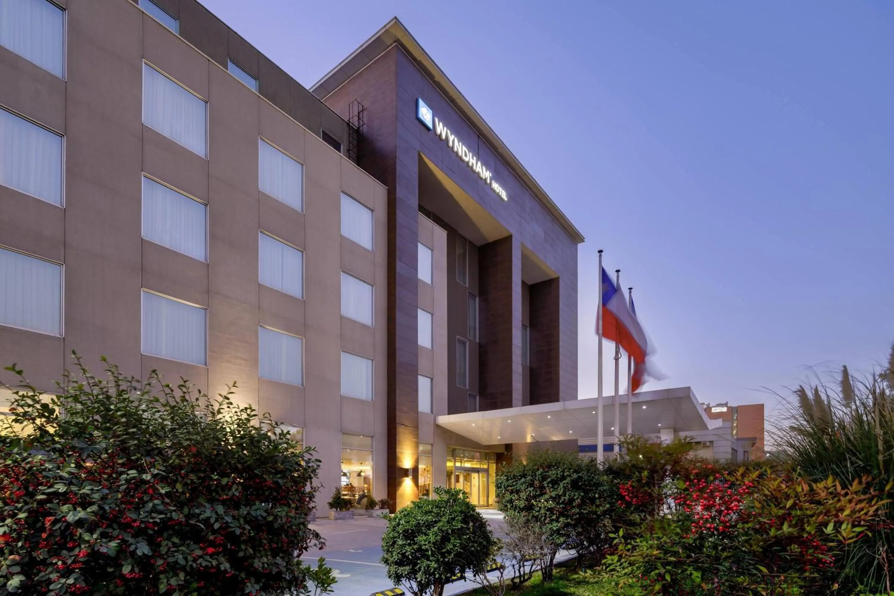 Property building in Wyndham Santiago Aeropuerto