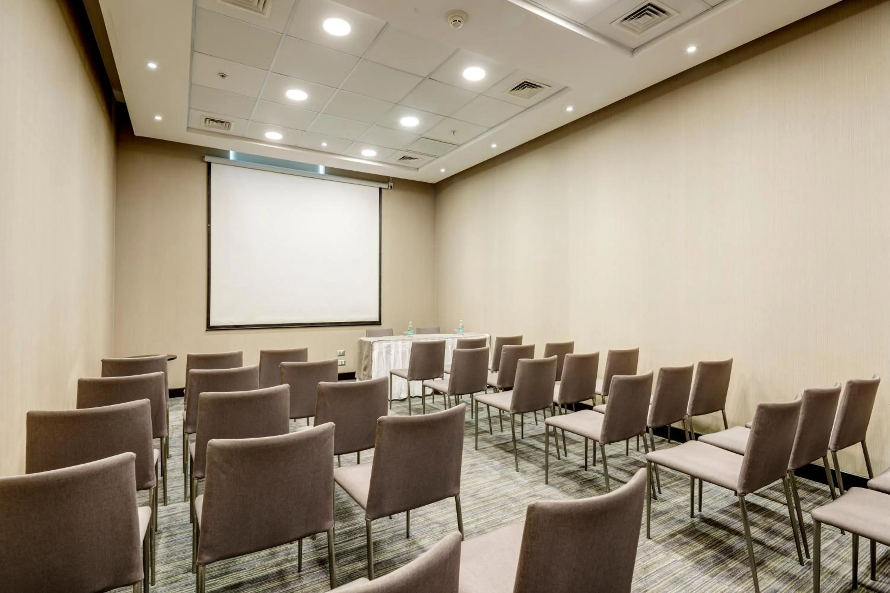 Wyndham Santiago Aeropuerto