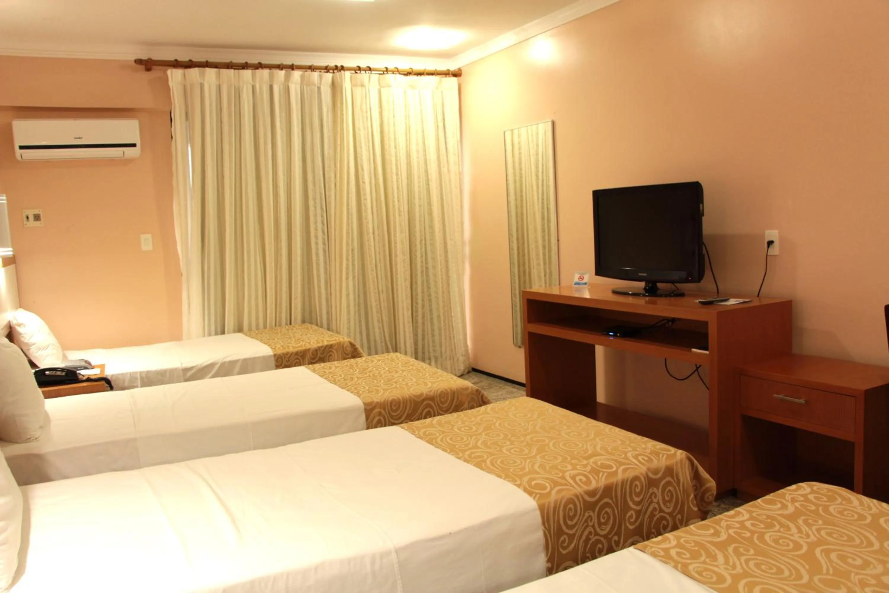 TV and multimedia, Bed in Costa Atlantico Hotel