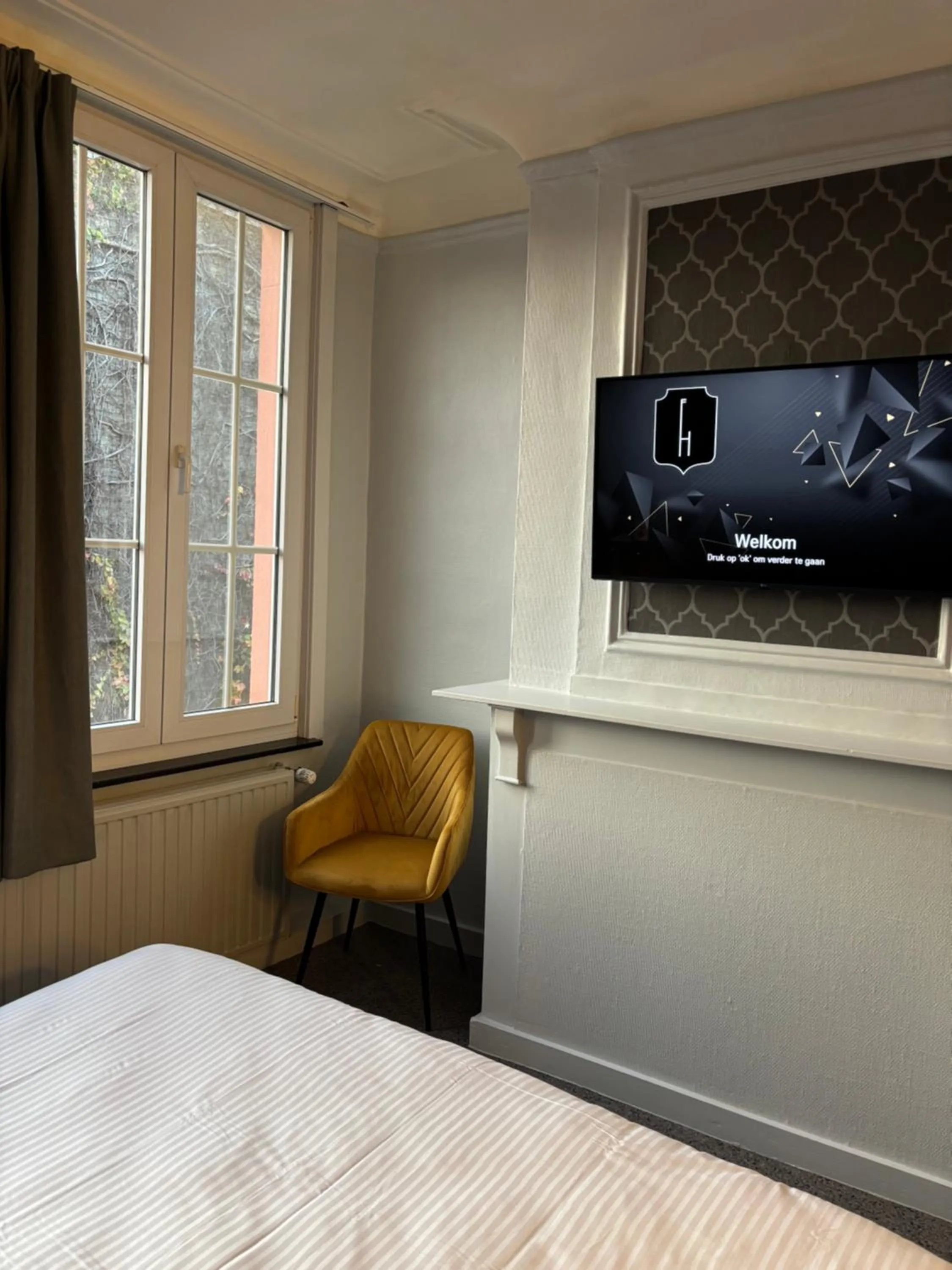 TV and multimedia, Bed in Flandria Hotel Gent Centrum