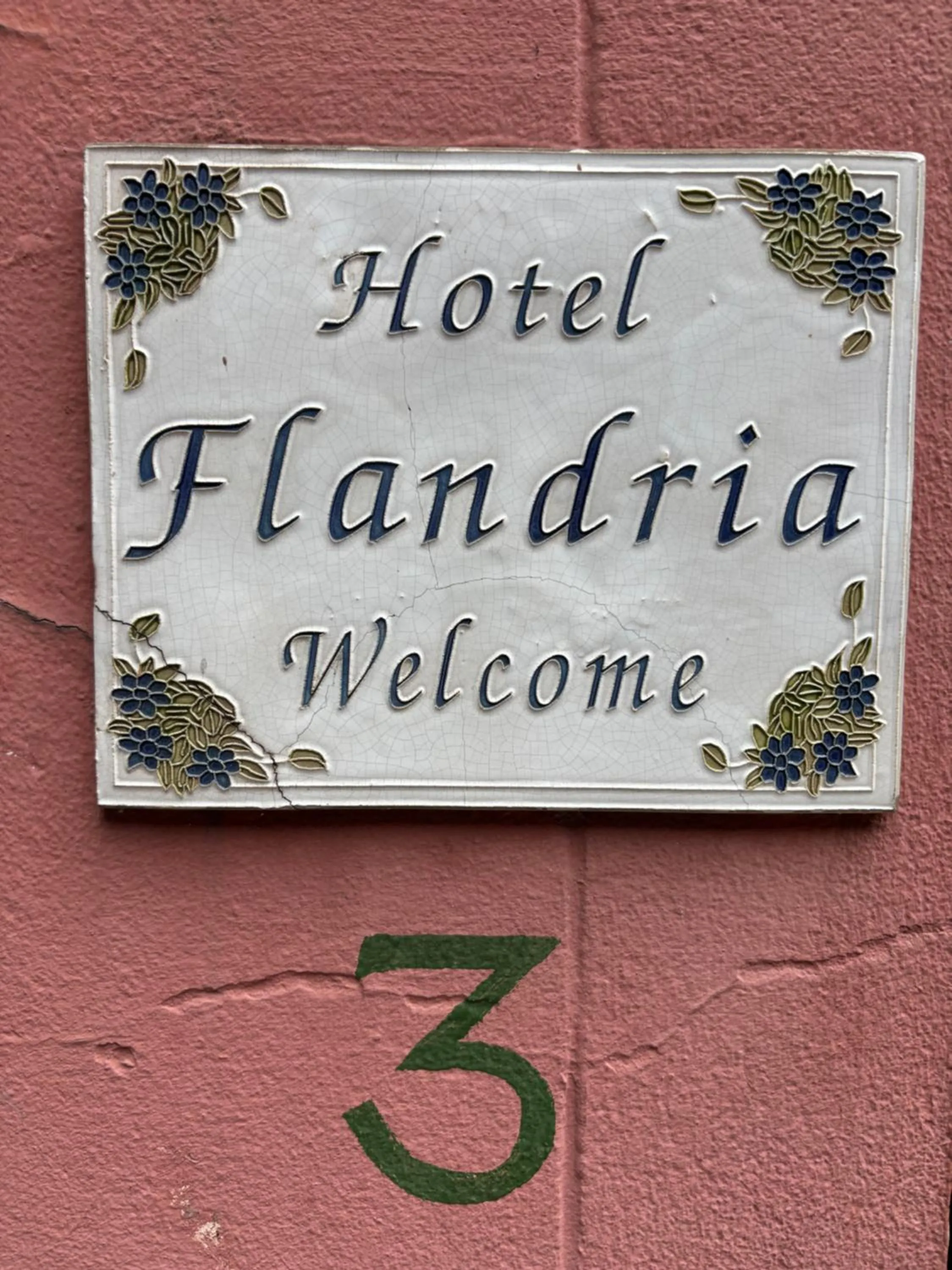 Facade/entrance in Flandria Hotel Gent Centrum