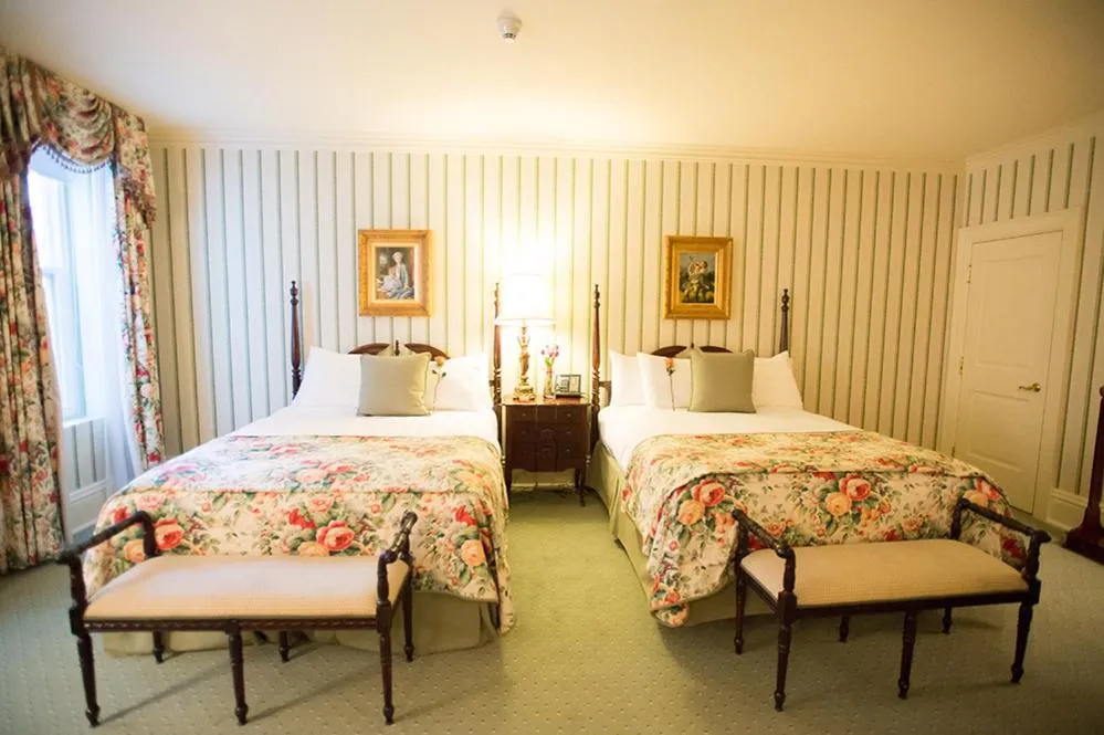 Bed in Prince of Wales