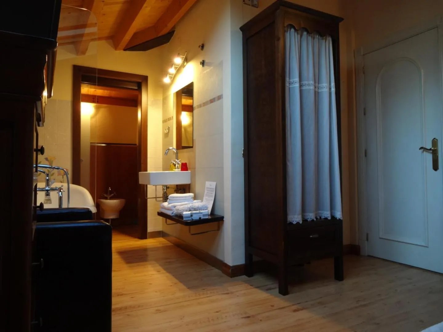 Bed in Hotel Rural Cayetana