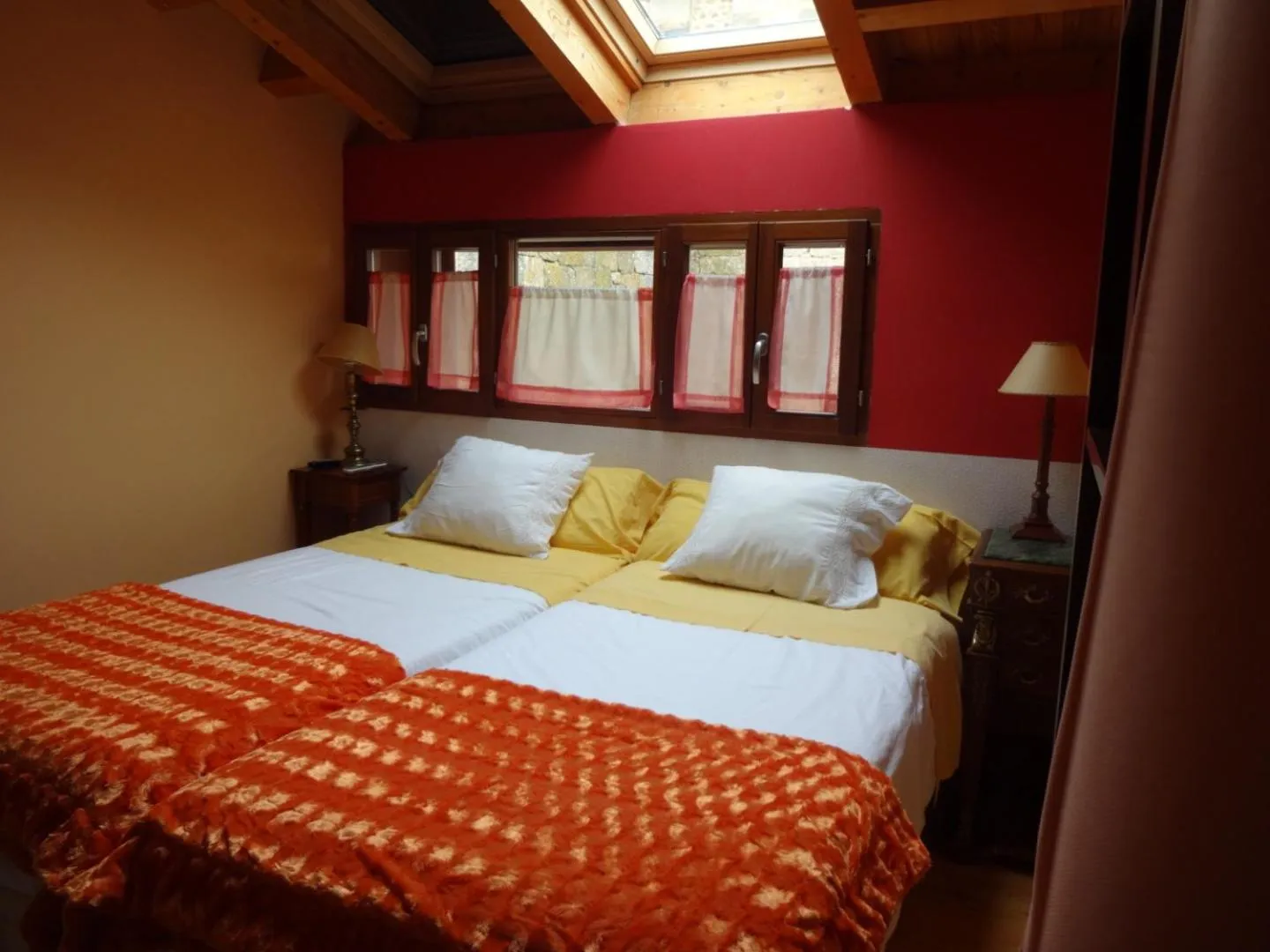 Bed in Hotel Rural Cayetana