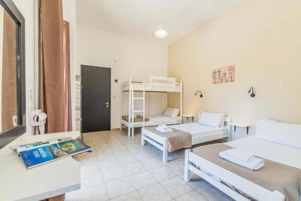 Bed in Saint Peter Bay Aparthotel