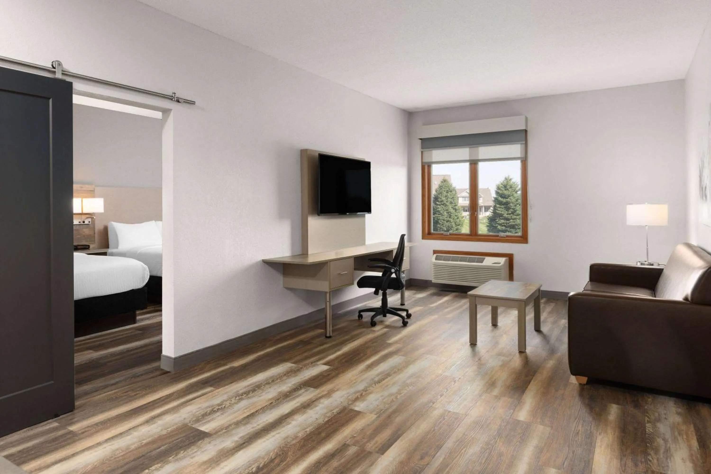 Photo of the whole room, Bed in GrandStay Hotel & Suites Pella