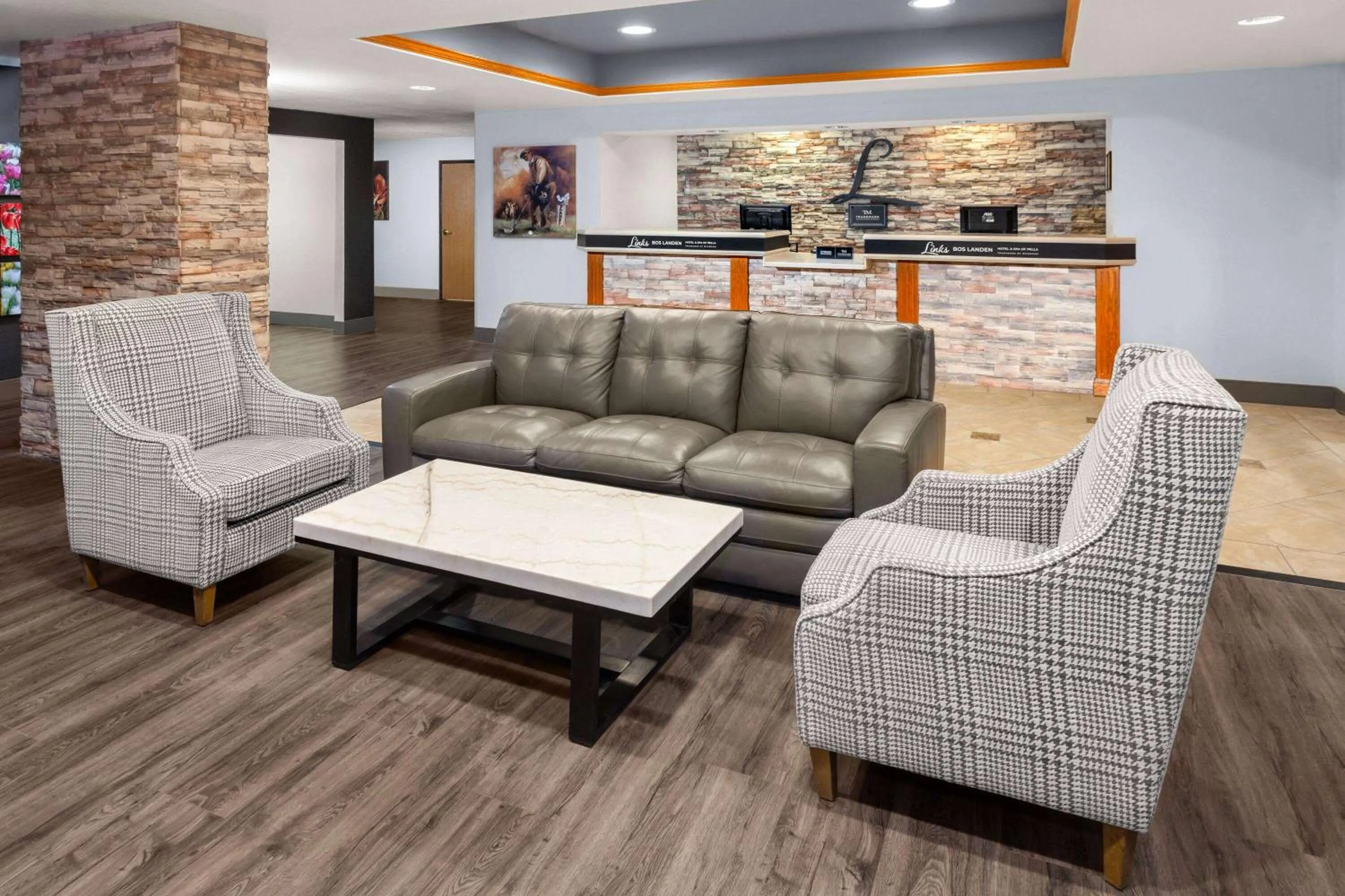 Lobby or reception in GrandStay Hotel & Suites Pella