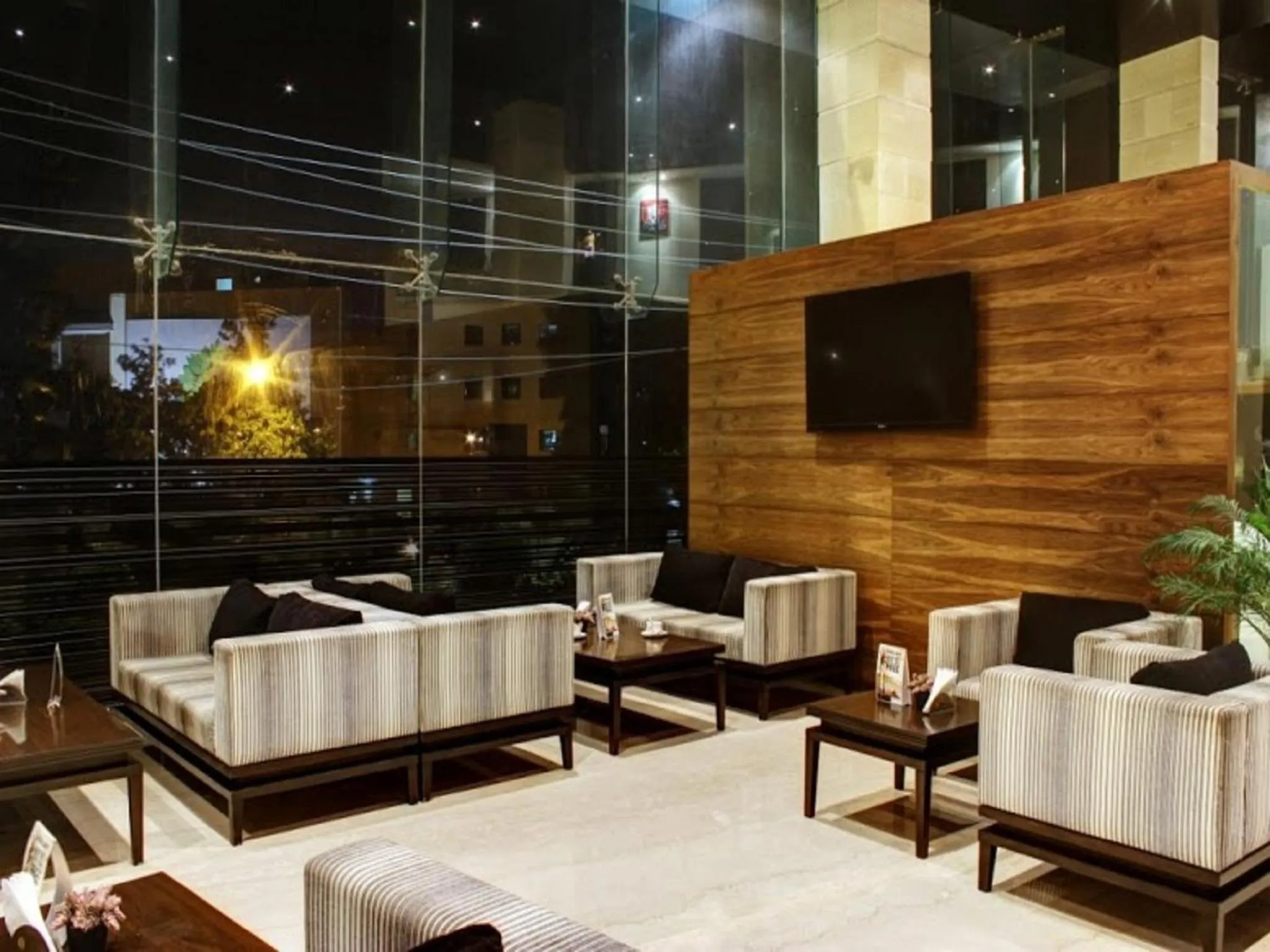 Restaurant/places to eat in Svenska Design Hotel, Electronic City, Bangalore