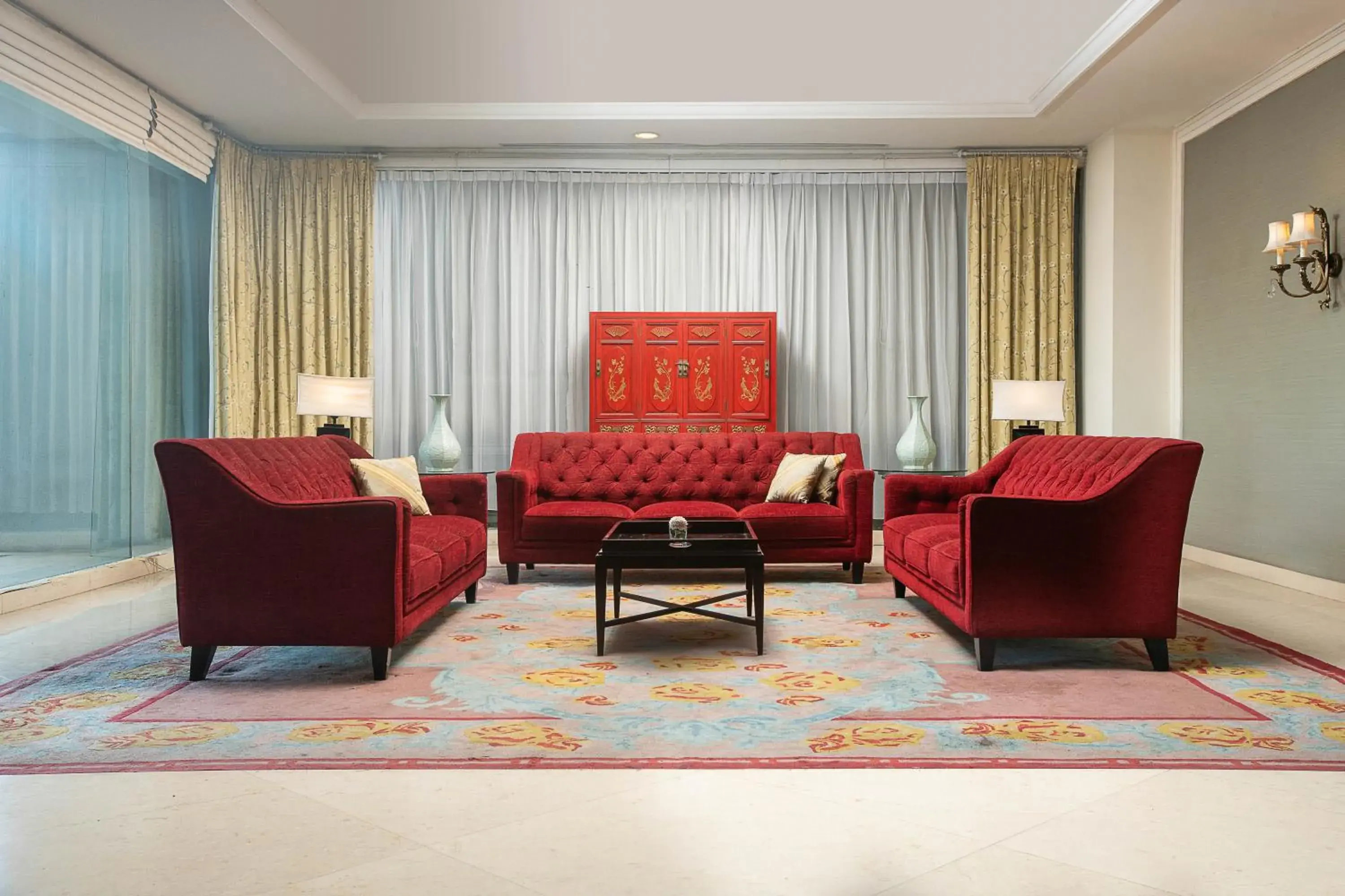 Lounge or bar in Aryaduta Manado Lounge or bar in Aryaduta Manado