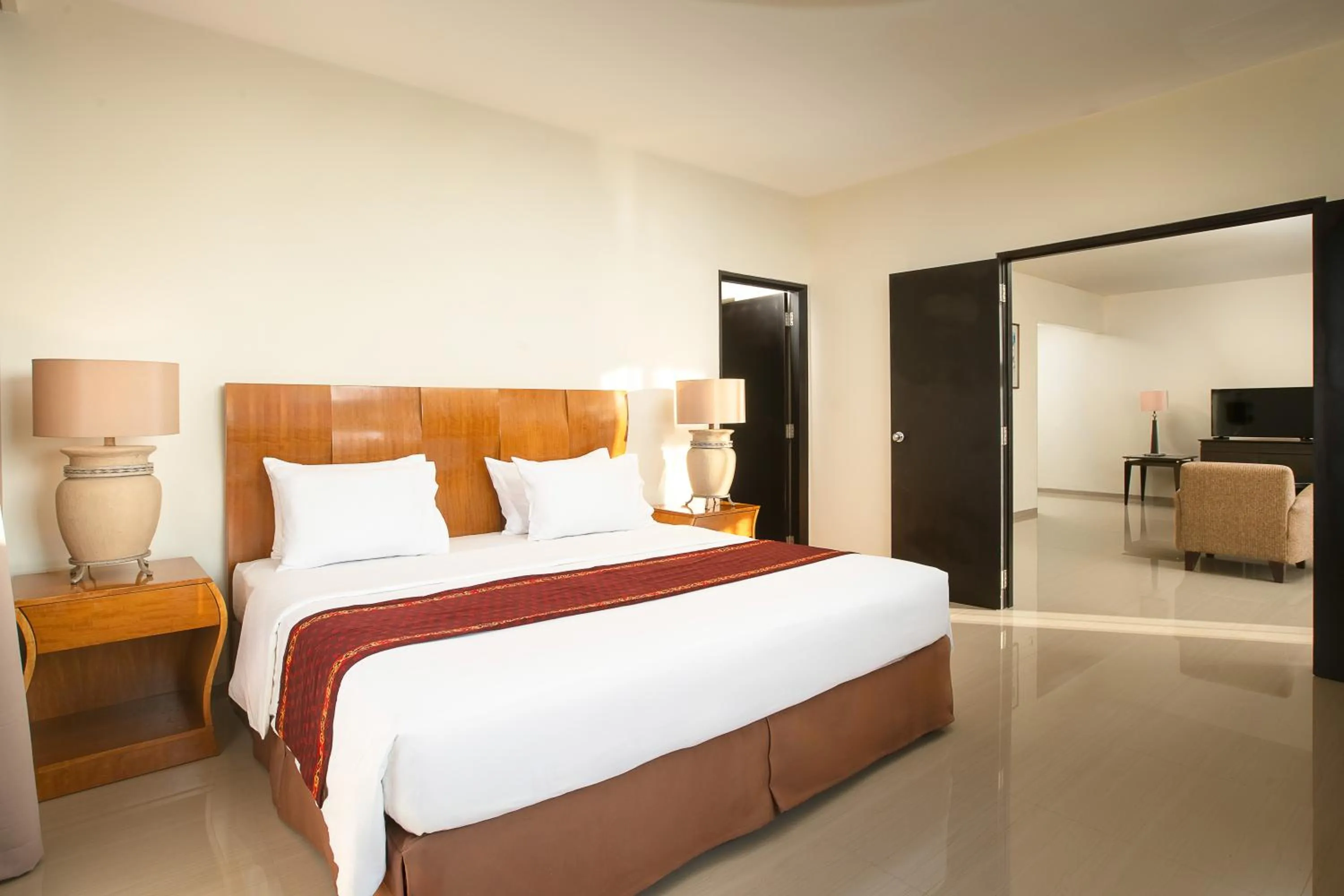 Bedroom, Bed in Aryaduta Manado