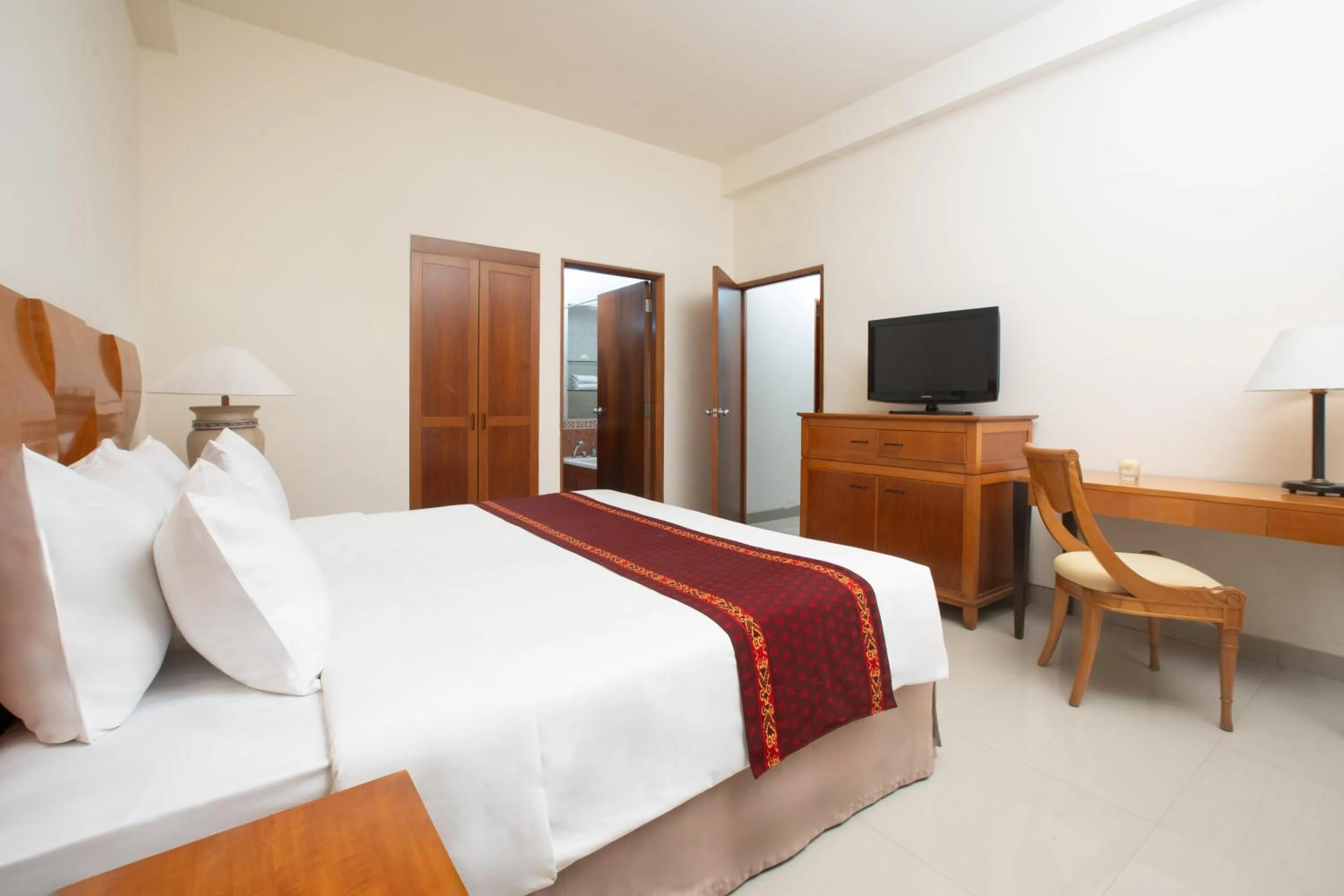 Bedroom, Bed in Aryaduta Manado