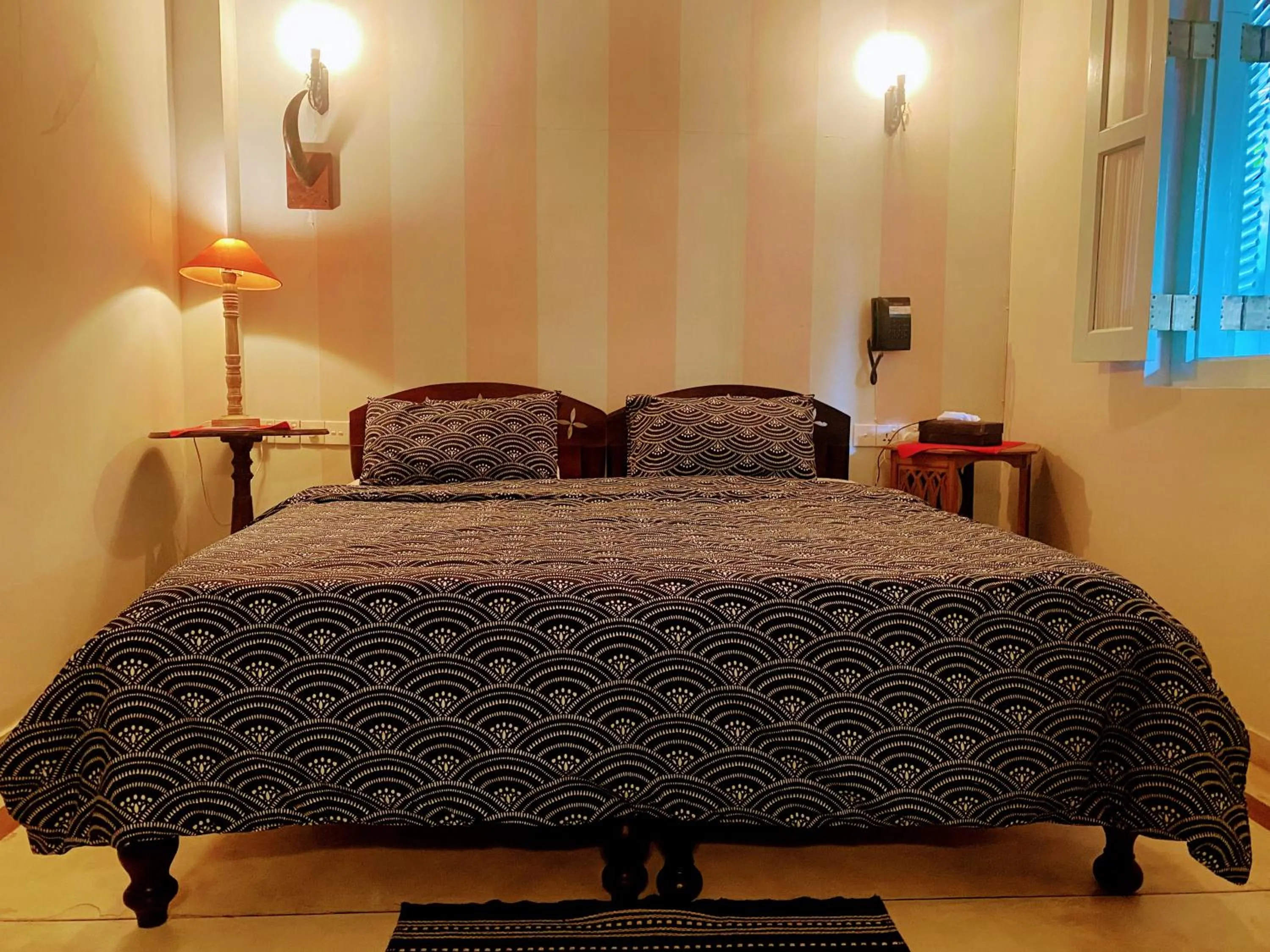 Bedroom, Bed in LE JARDIN DU FORT - GALLE