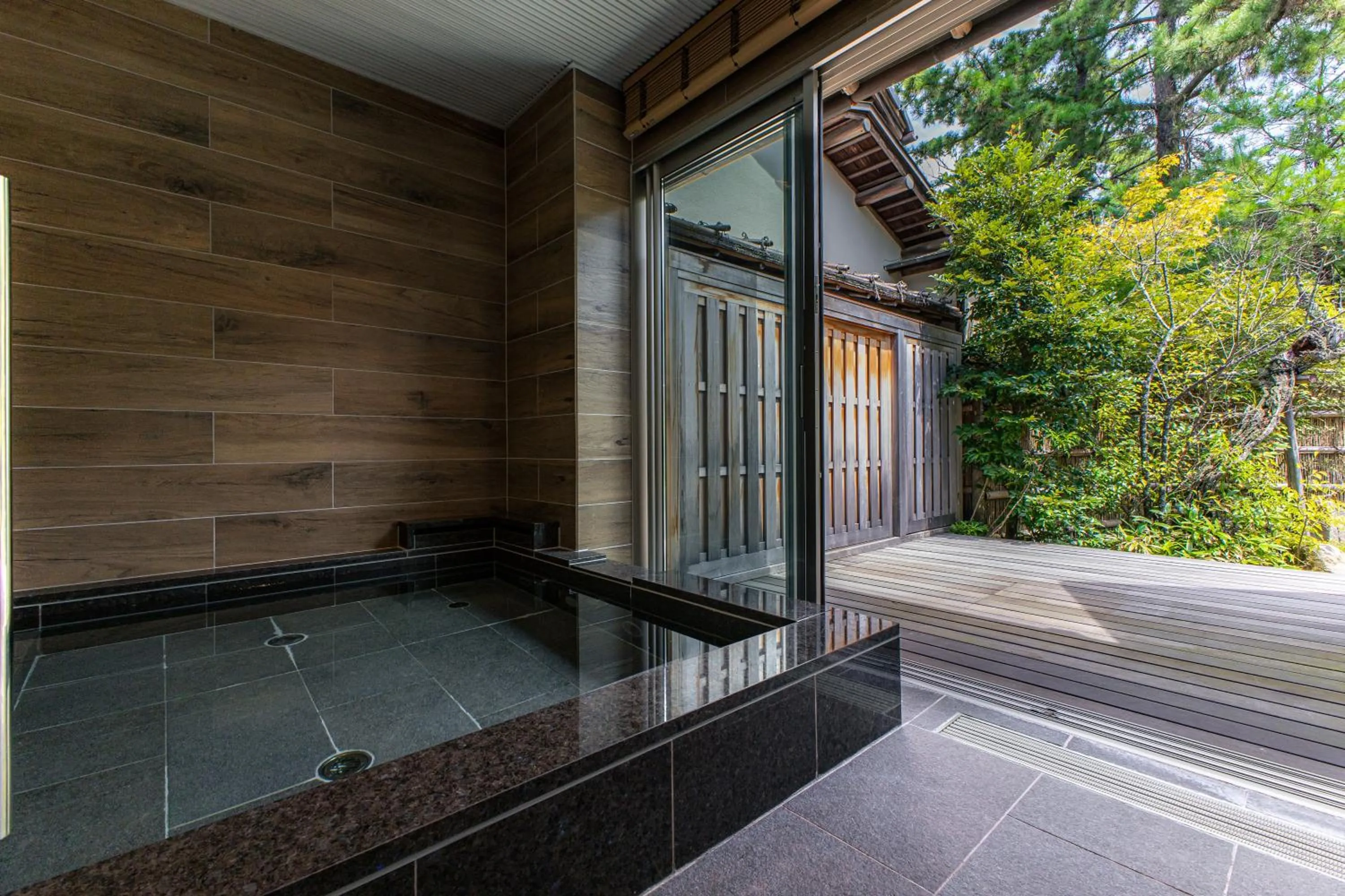 Bathroom in Monjusou Shourotei