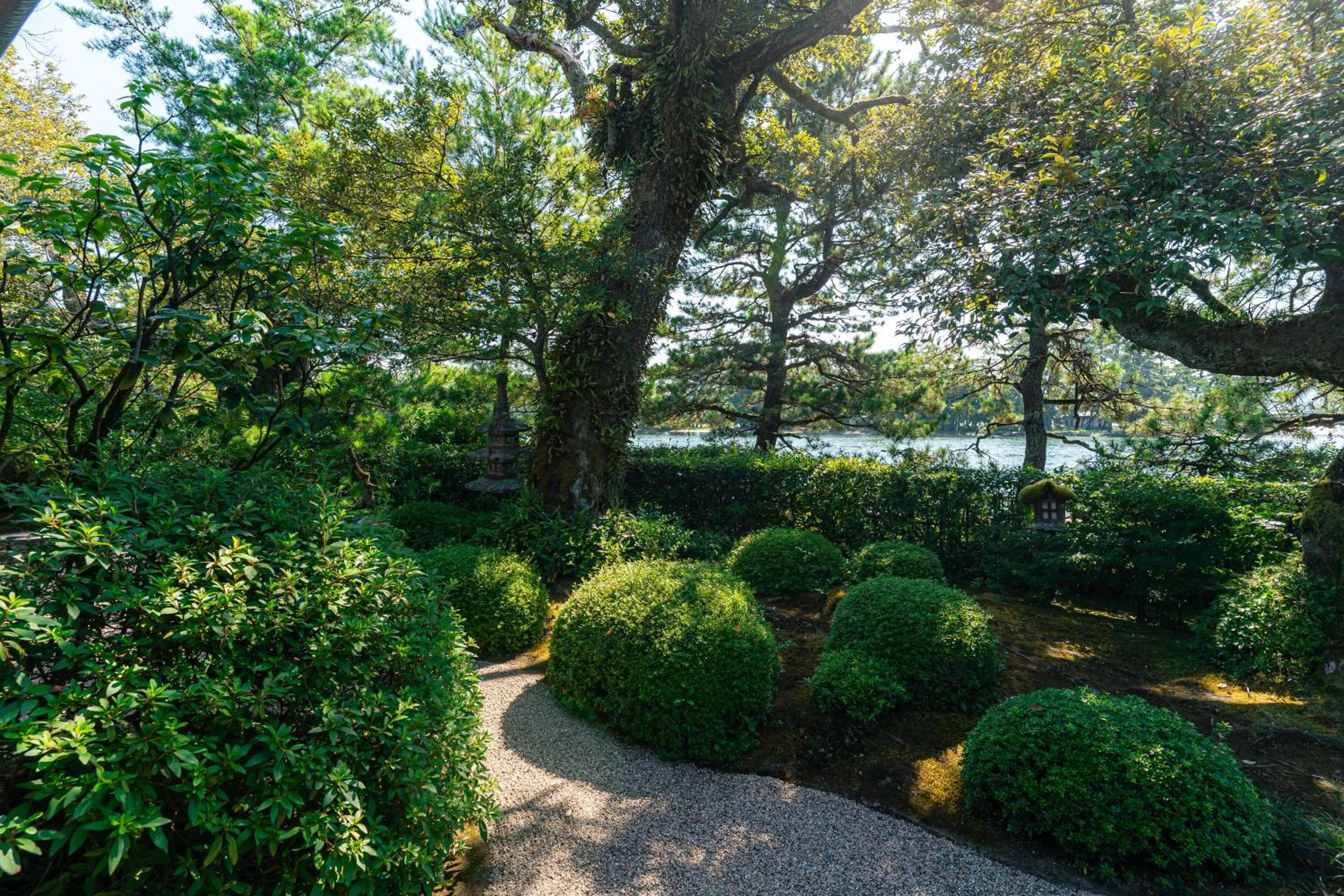 Garden in Monjusou Shourotei