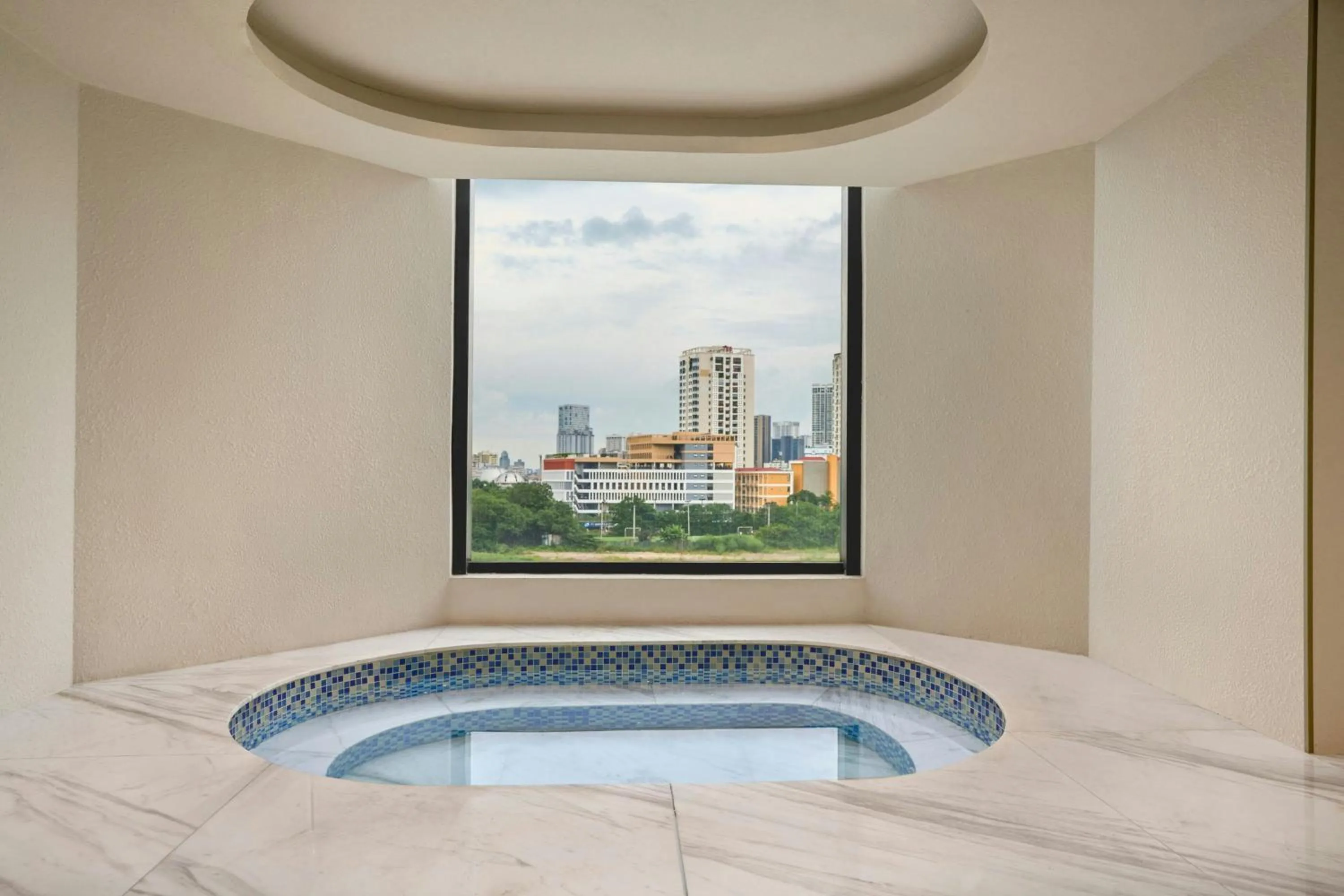 Spa and wellness centre/facilities in Sheraton Hanoi West