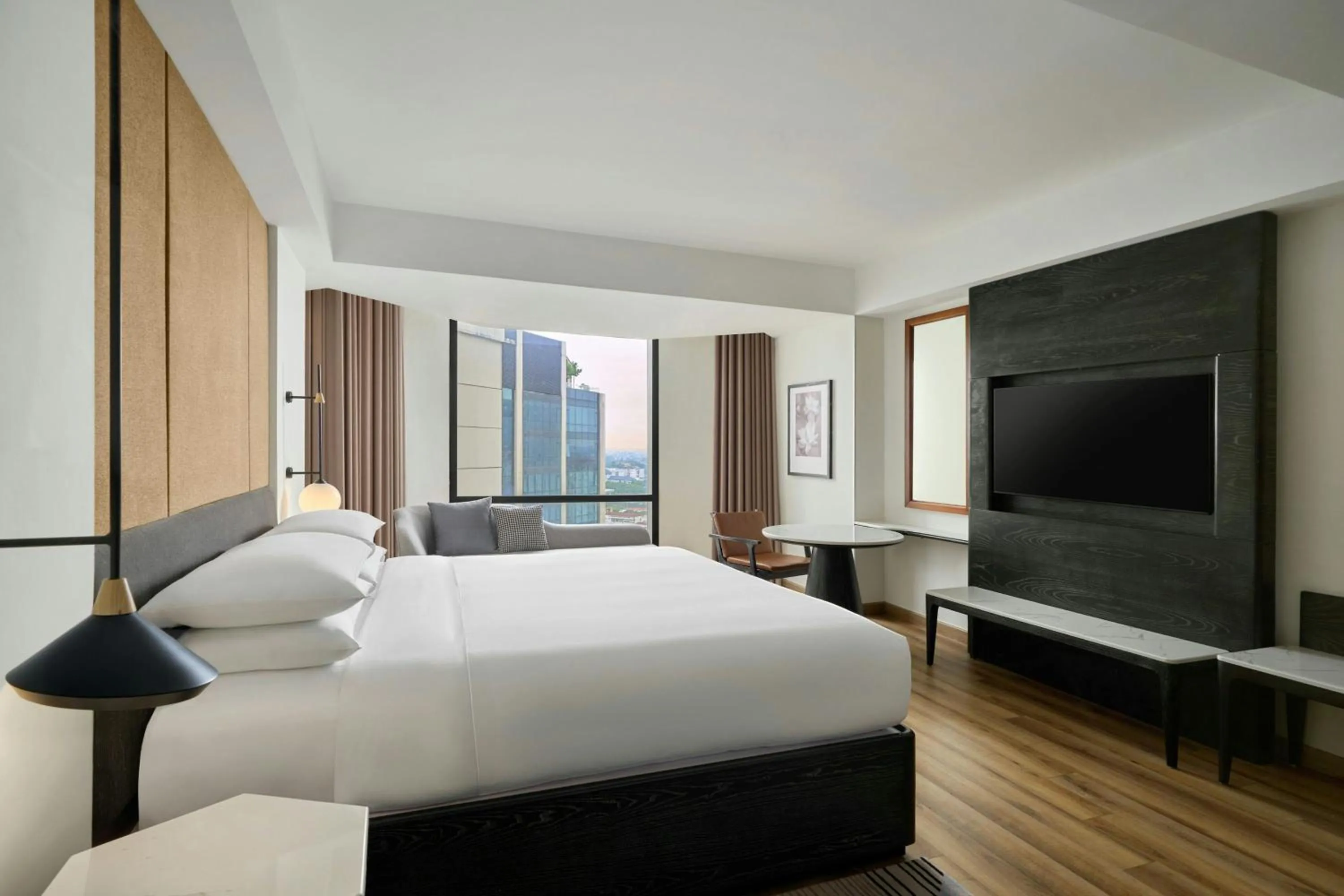 Photo of the whole room, Bed in Sheraton Hanoi West