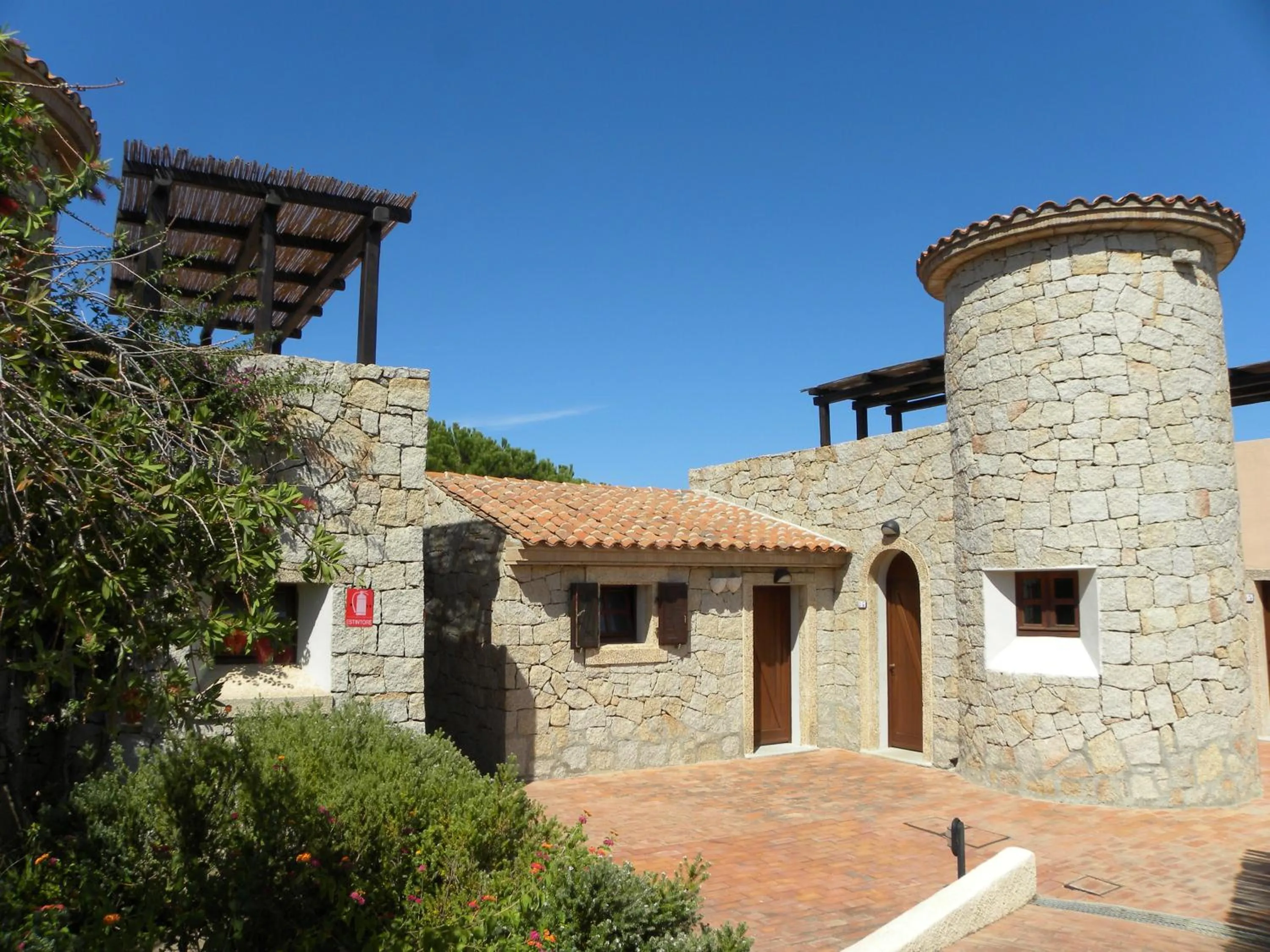 Property building in Hotel Porto Piccolo