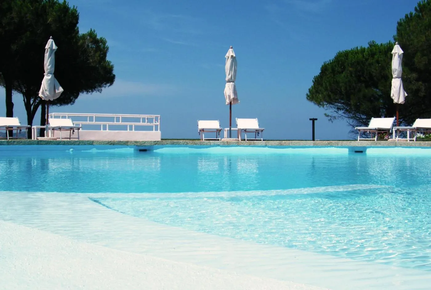 Swimming pool in Hotel Porto Piccolo