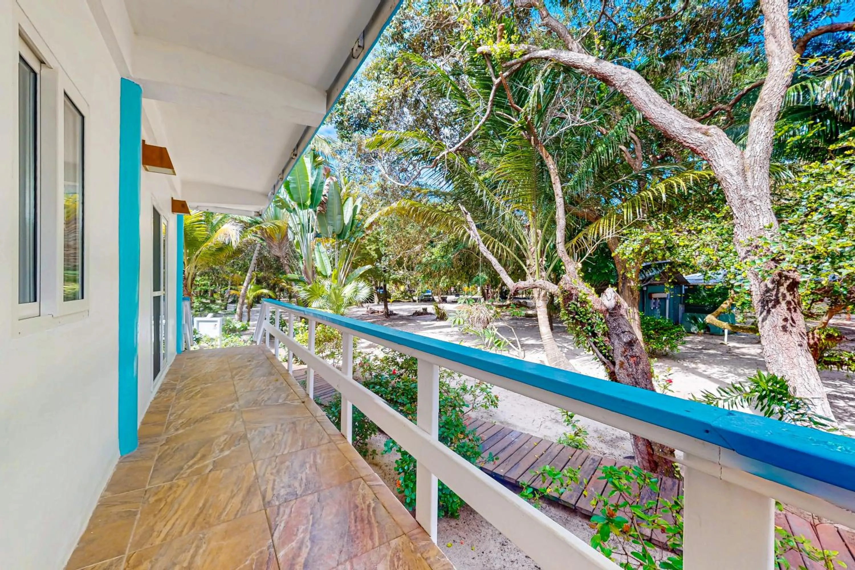 Condo #24 @ Beachside Villas