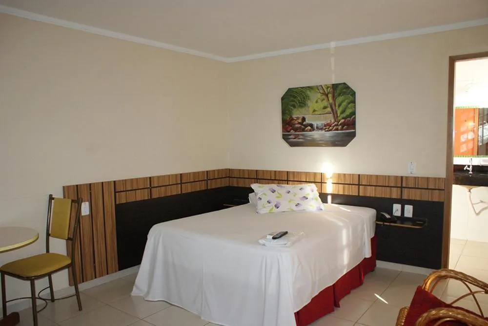 Bed in Colorado Plaza Hotel