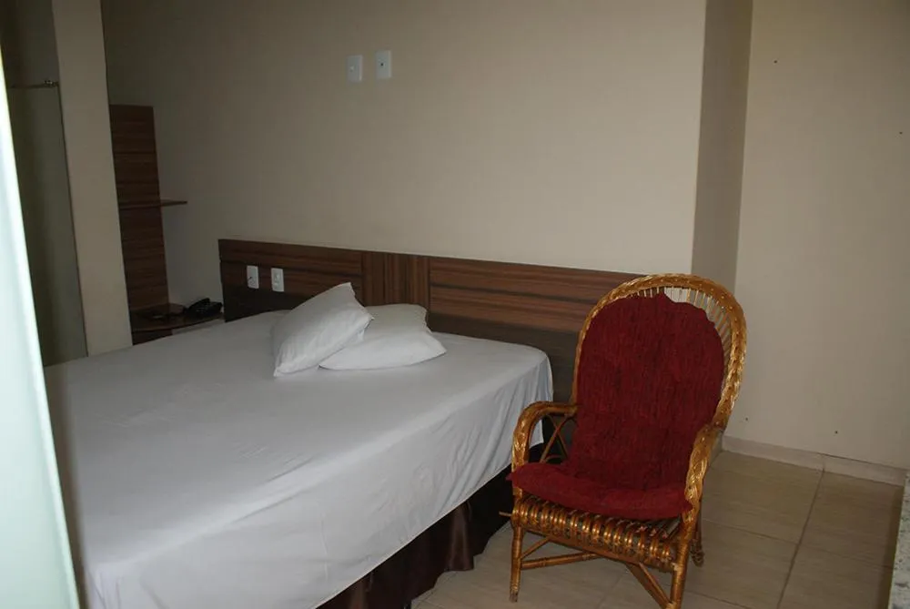 Bed in Colorado Plaza Hotel