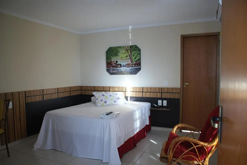 Bed in Colorado Plaza Hotel