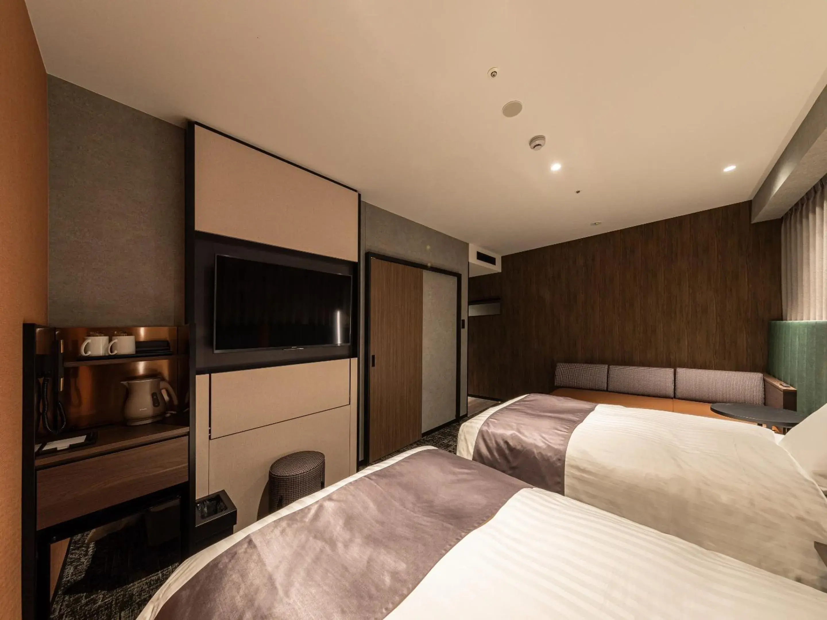 Bedroom, Bed in Kobe Plaza Hotel Bedroom, Bed in Kobe Plaza Hotel