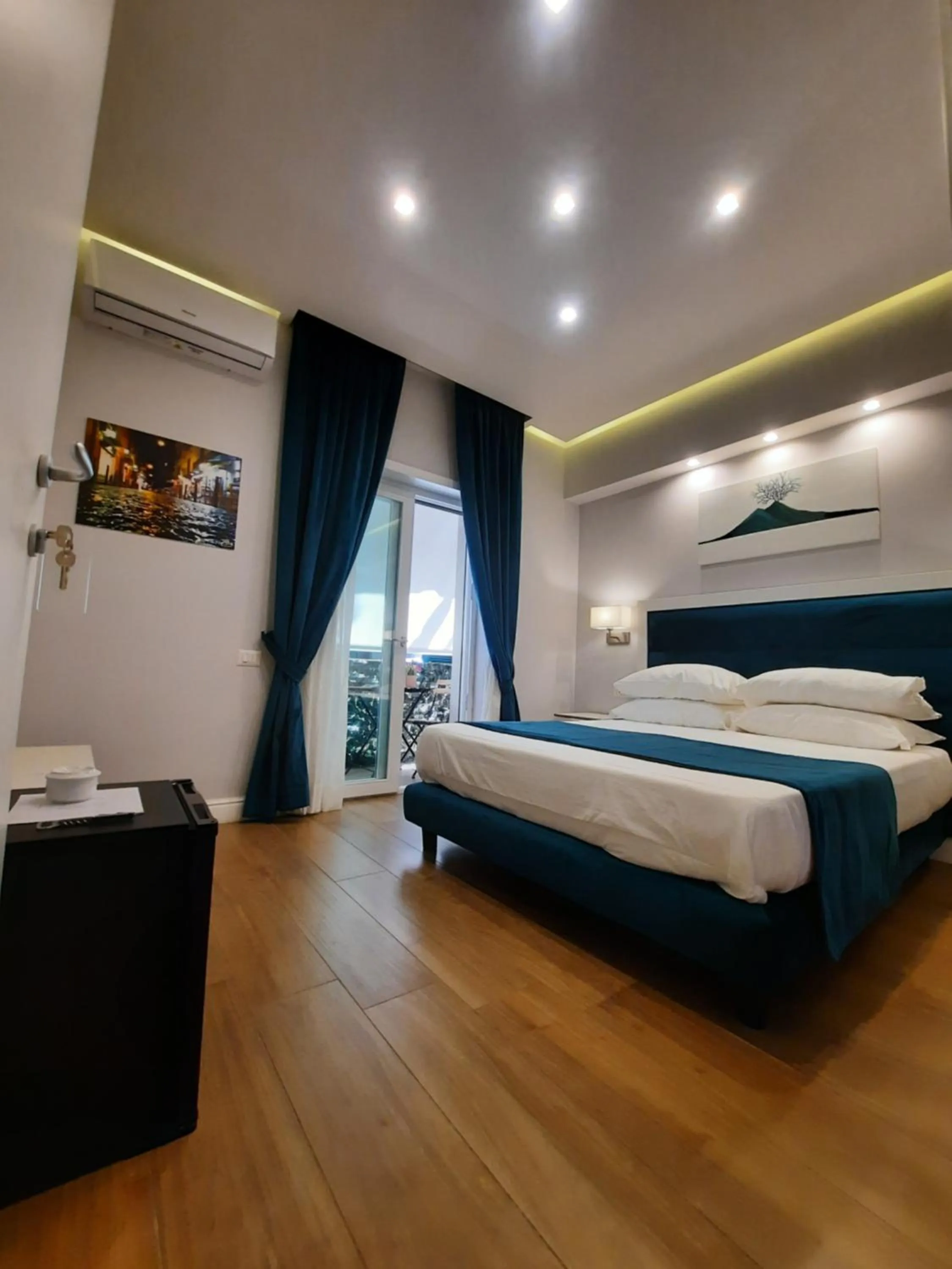 Balcony/Terrace, Bed in Gea suite