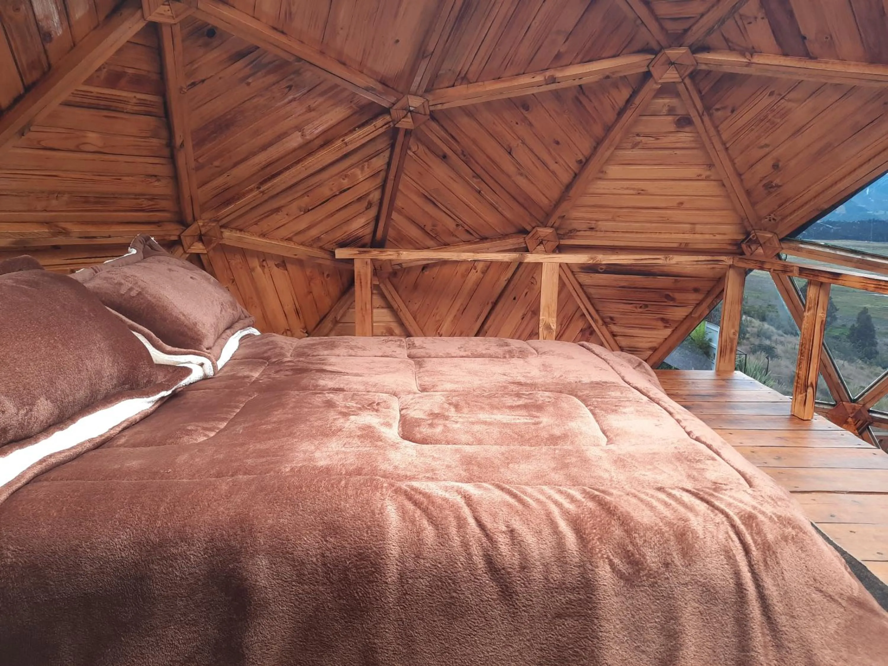 Bedroom, Bed in Benigno Mirador