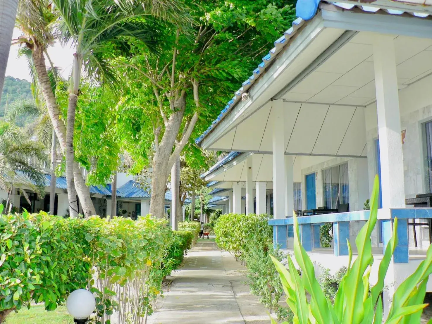 Property building in Sunset Beach Villas Property building in Sunset Beach Villas