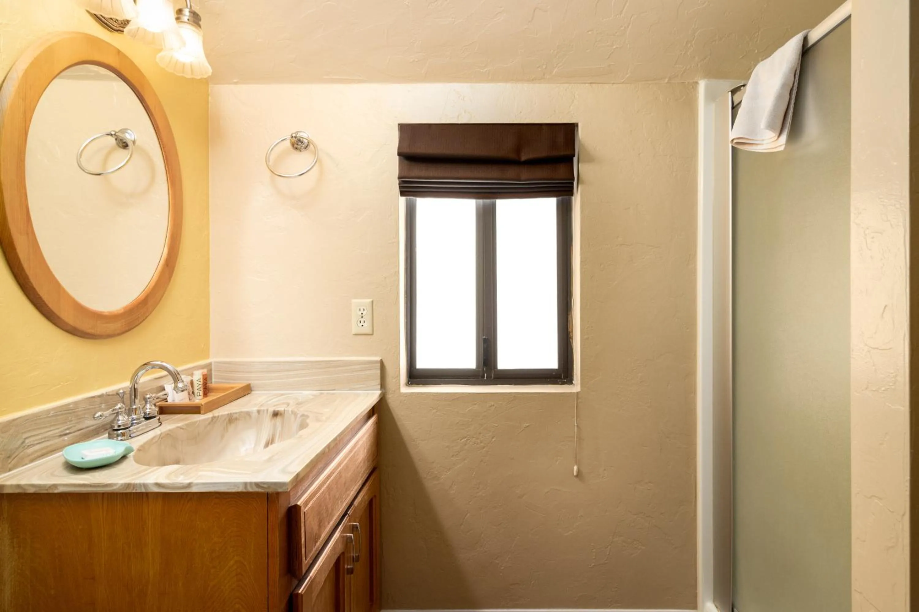 Bathroom in Prescott Pines Inn