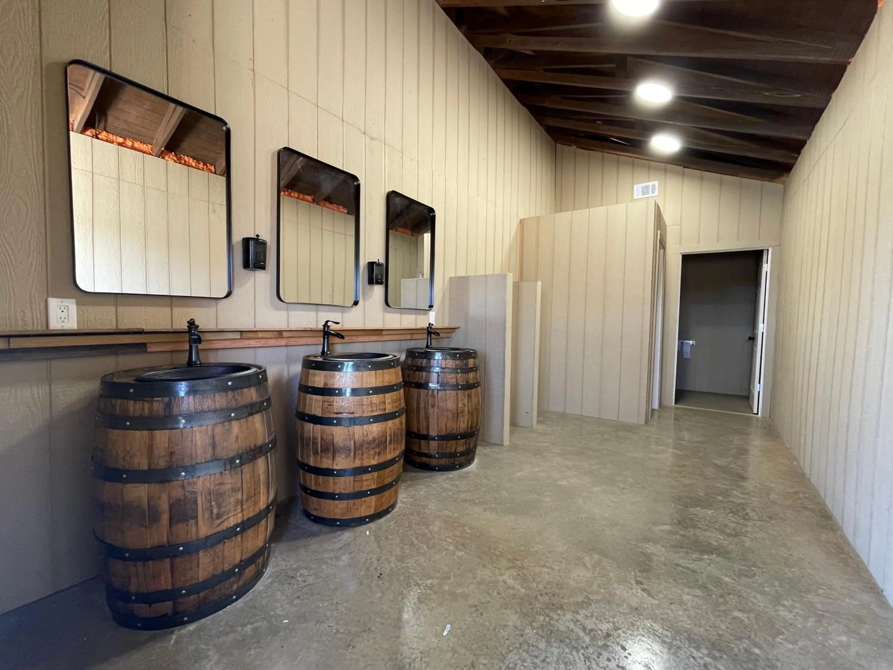 Bathroom in Canyon Lakeview Resort