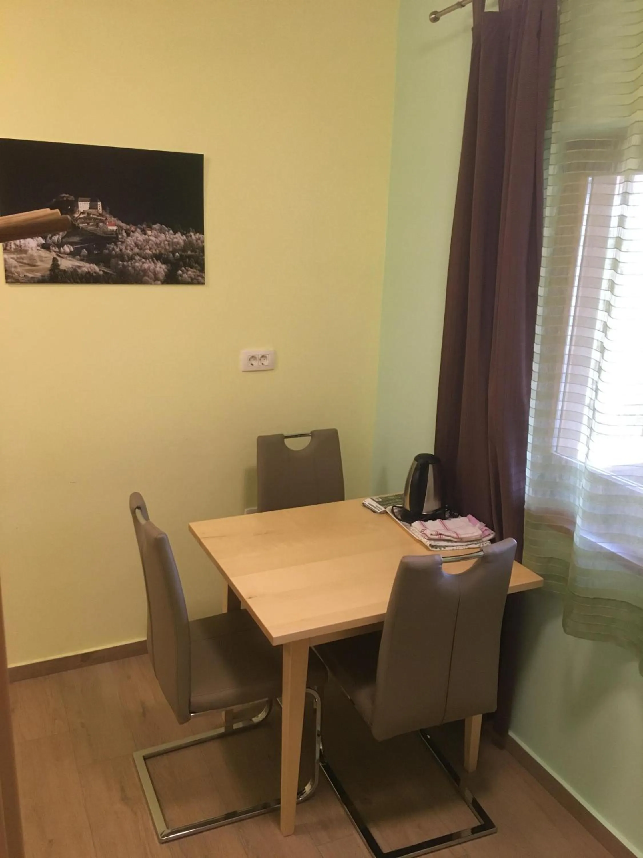 Communal lounge/ TV room in Ranch Marina