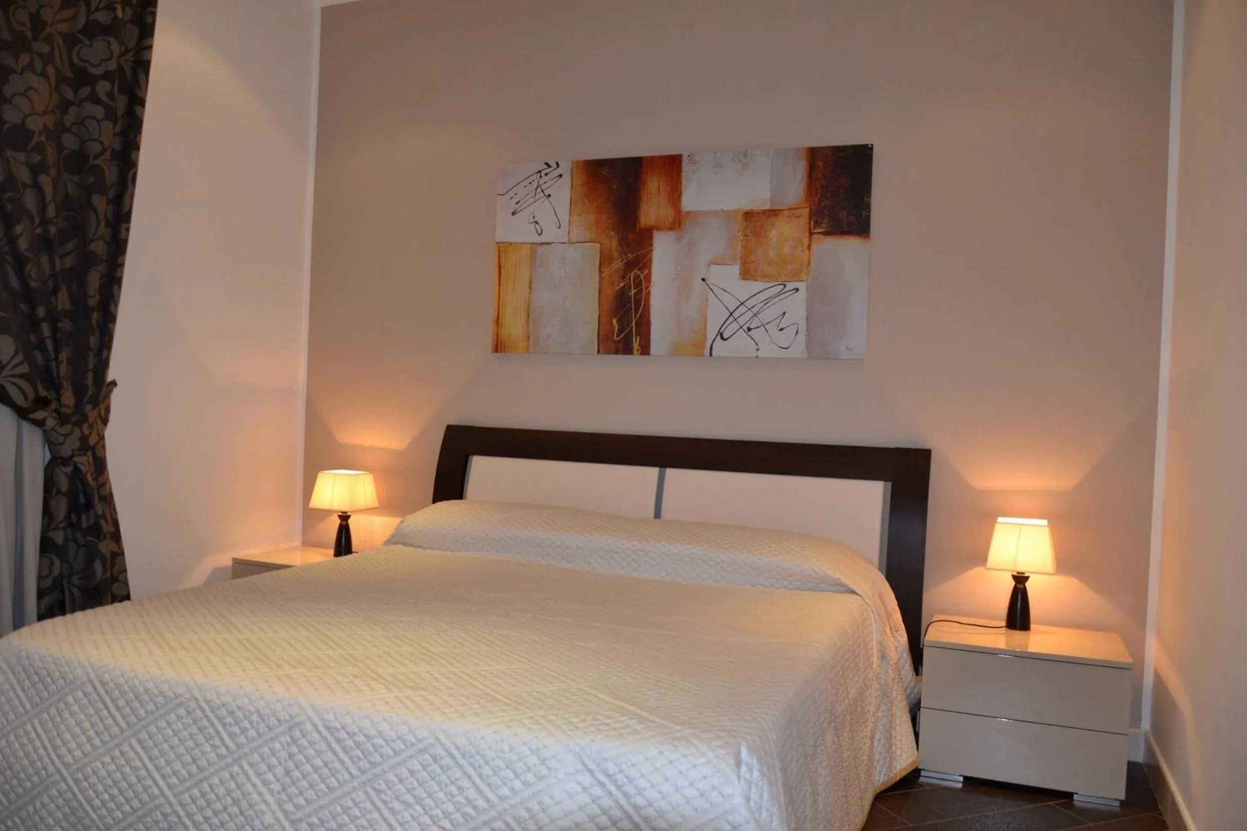 Decorative detail, Bed in Palazzo Ducale Suites